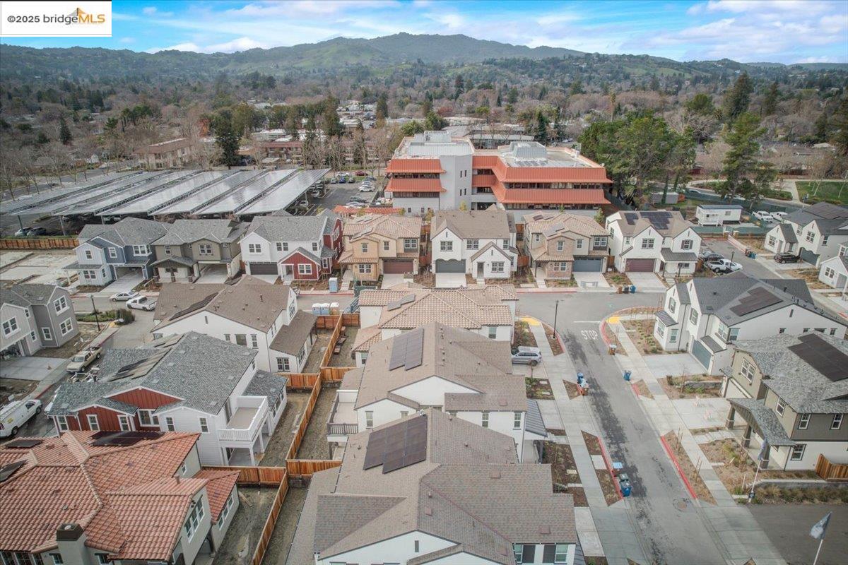 Detail Gallery Image 52 of 57 For 104 Laurel Oak Dr, Pleasant Hill,  CA 94523 - 4 Beds | 3 Baths