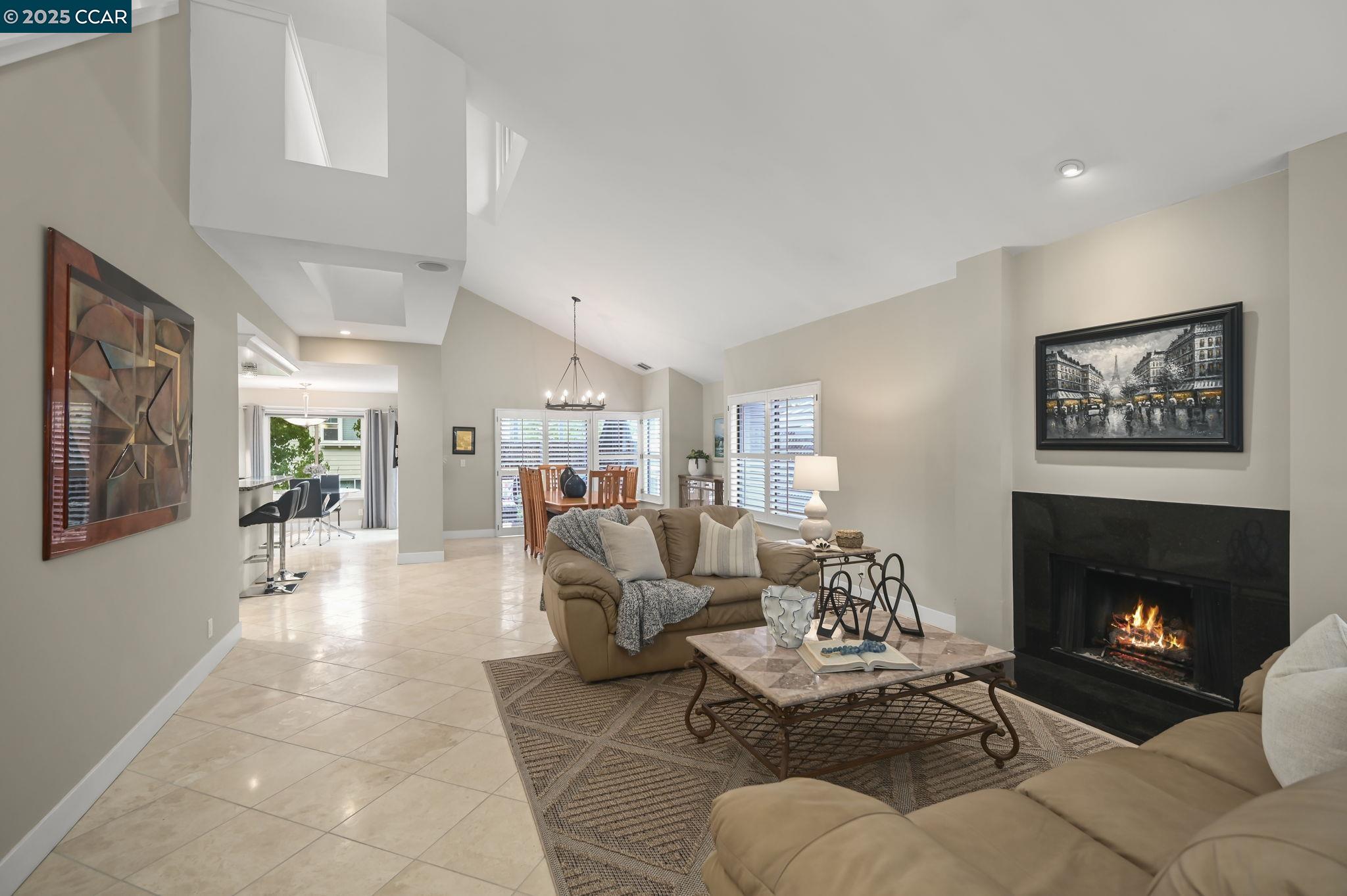 Front Image Thumbnail for CC41117478