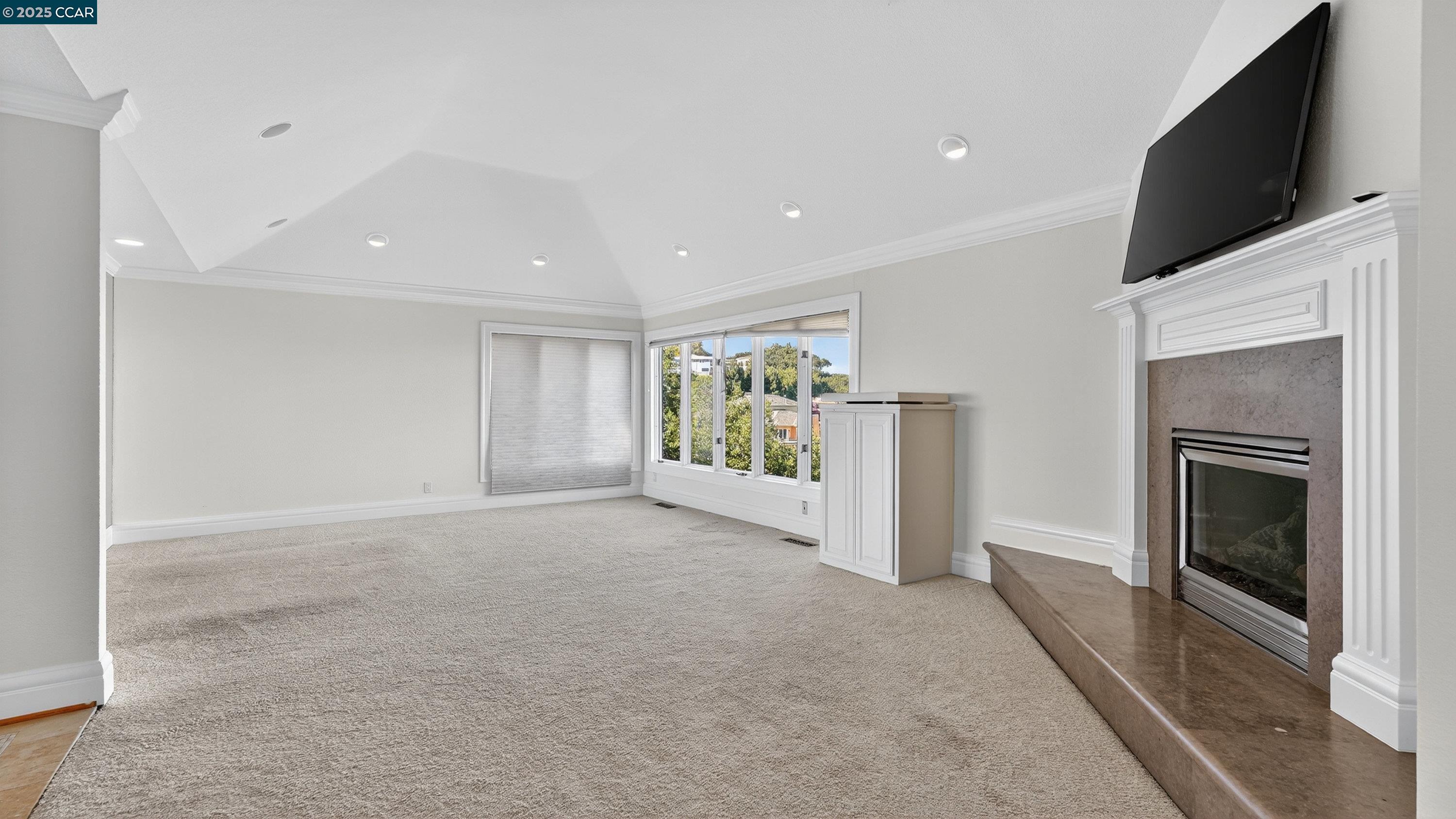Detail Gallery Image 23 of 45 For 311 Santa Rosa Dr, Los Gatos,  CA 95032 - 5 Beds | 3/1 Baths