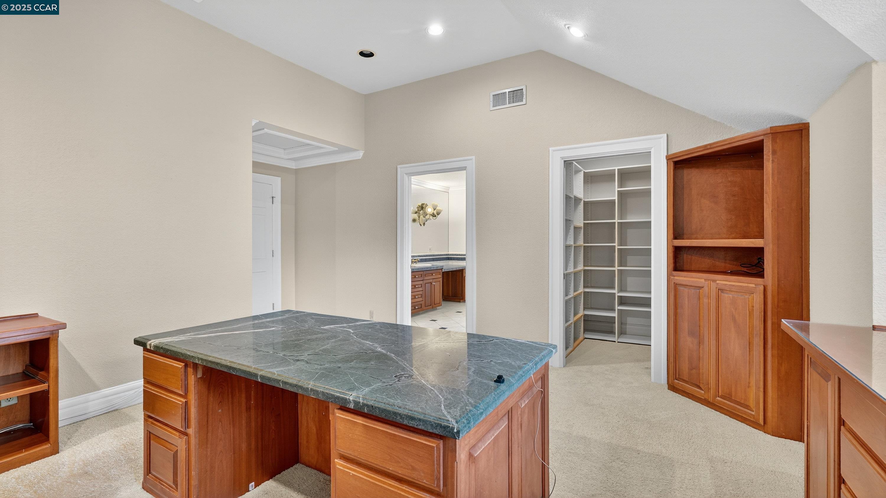 Detail Gallery Image 29 of 45 For 311 Santa Rosa Dr, Los Gatos,  CA 95032 - 5 Beds | 3/1 Baths
