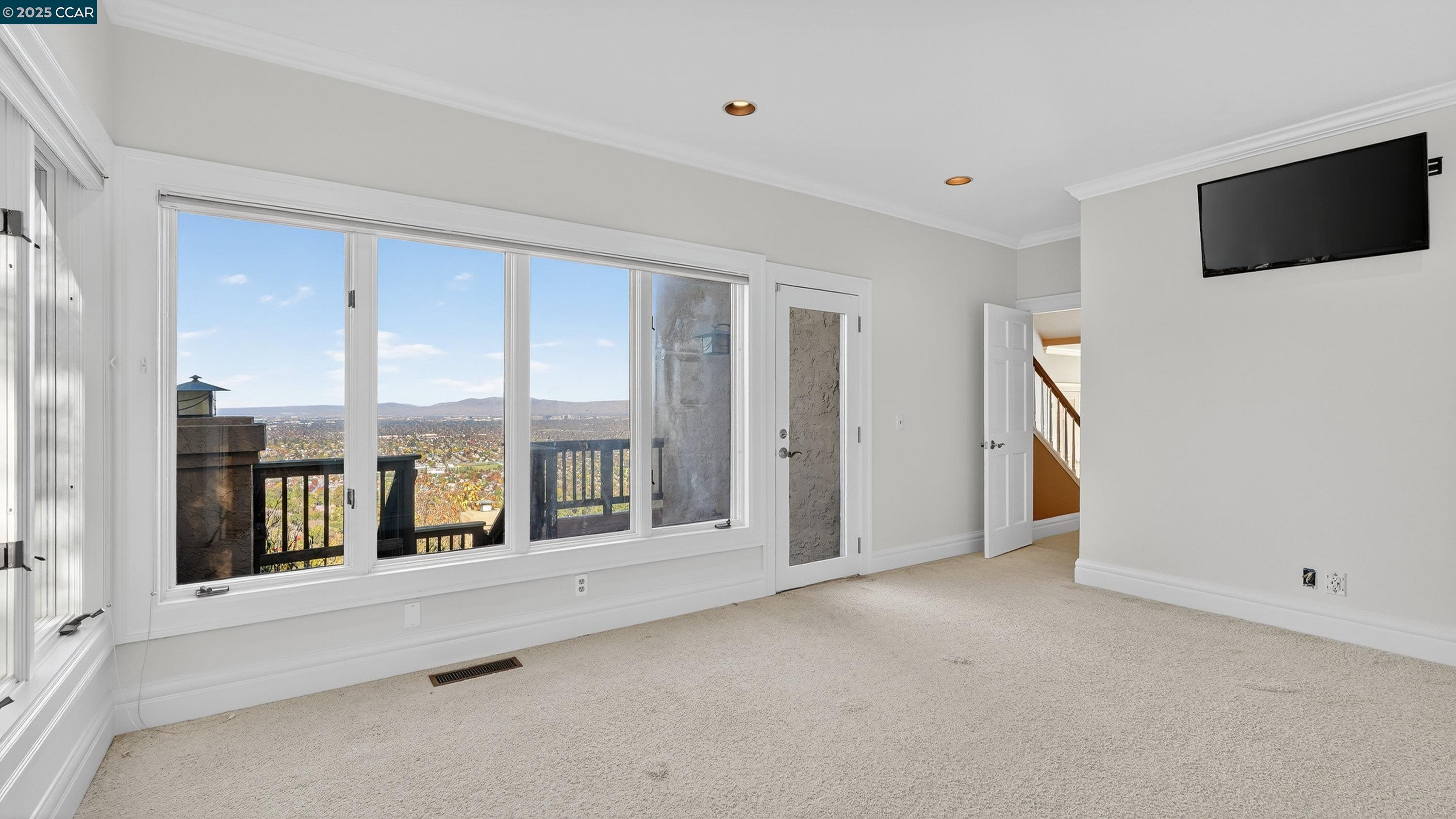 Detail Gallery Image 32 of 45 For 311 Santa Rosa Dr, Los Gatos,  CA 95032 - 5 Beds | 3/1 Baths