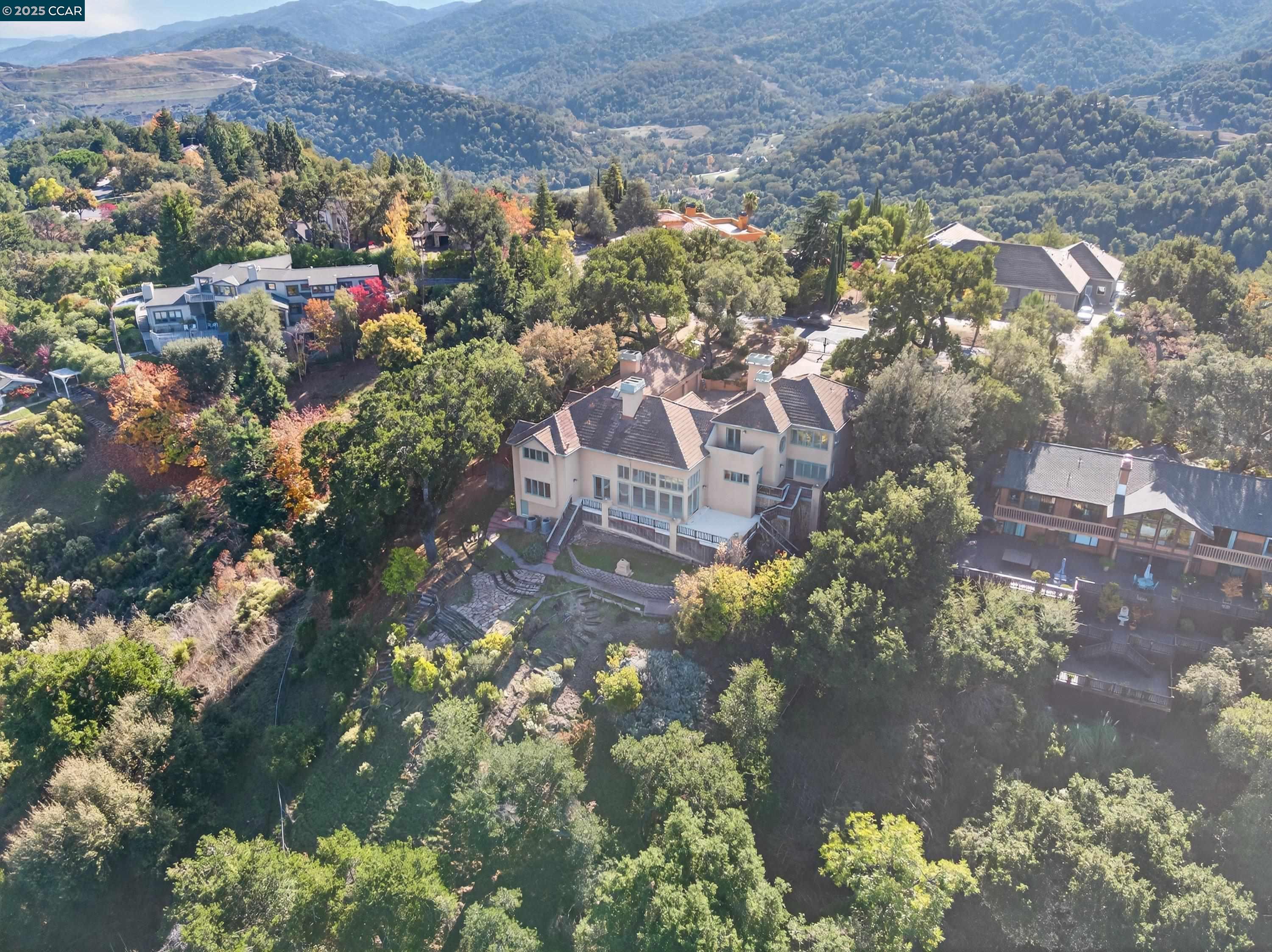 Detail Gallery Image 42 of 45 For 311 Santa Rosa Dr, Los Gatos,  CA 95032 - 5 Beds | 3/1 Baths