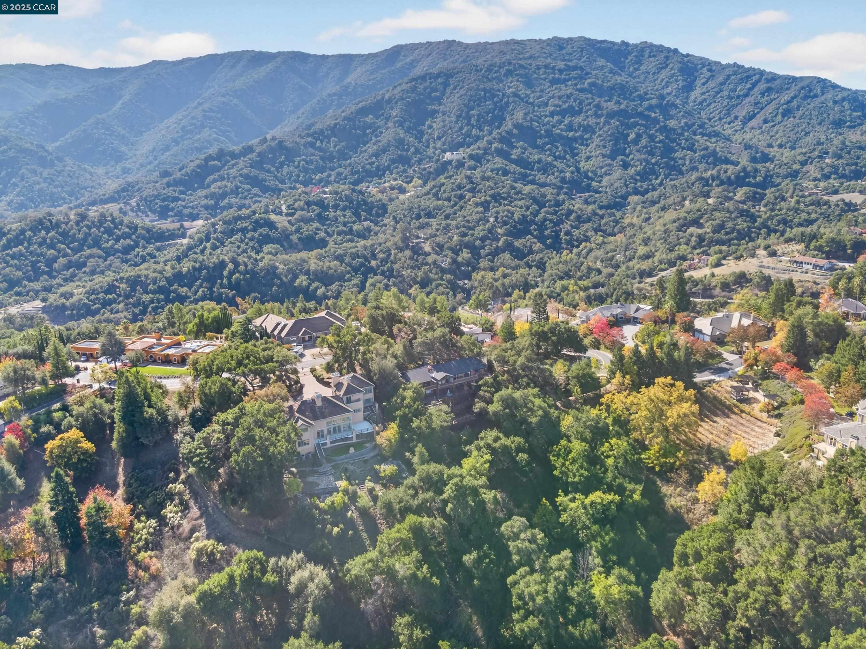 Detail Gallery Image 43 of 45 For 311 Santa Rosa Dr, Los Gatos,  CA 95032 - 5 Beds | 3/1 Baths