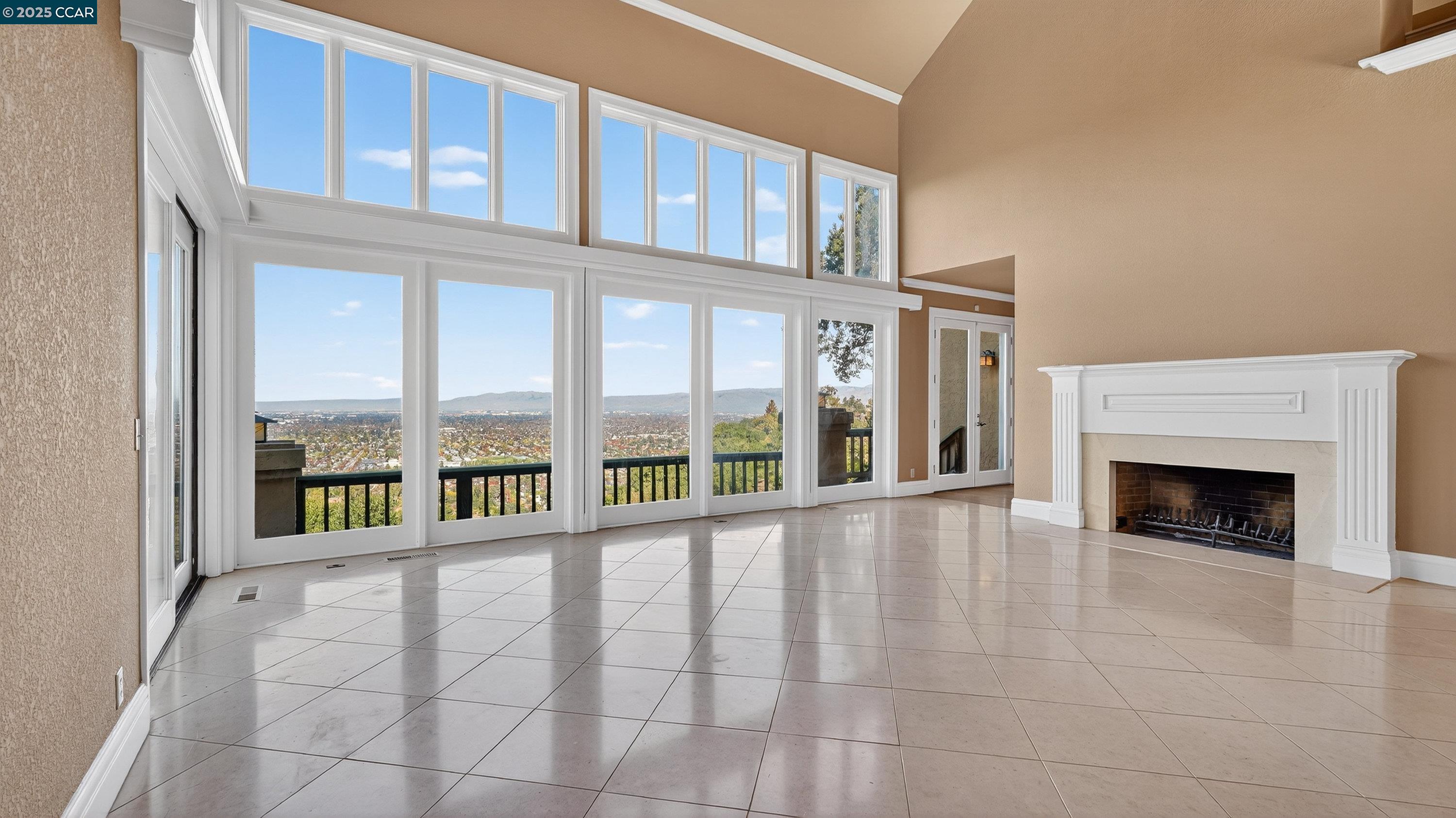 Detail Gallery Image 7 of 45 For 311 Santa Rosa Dr, Los Gatos,  CA 95032 - 5 Beds | 3/1 Baths