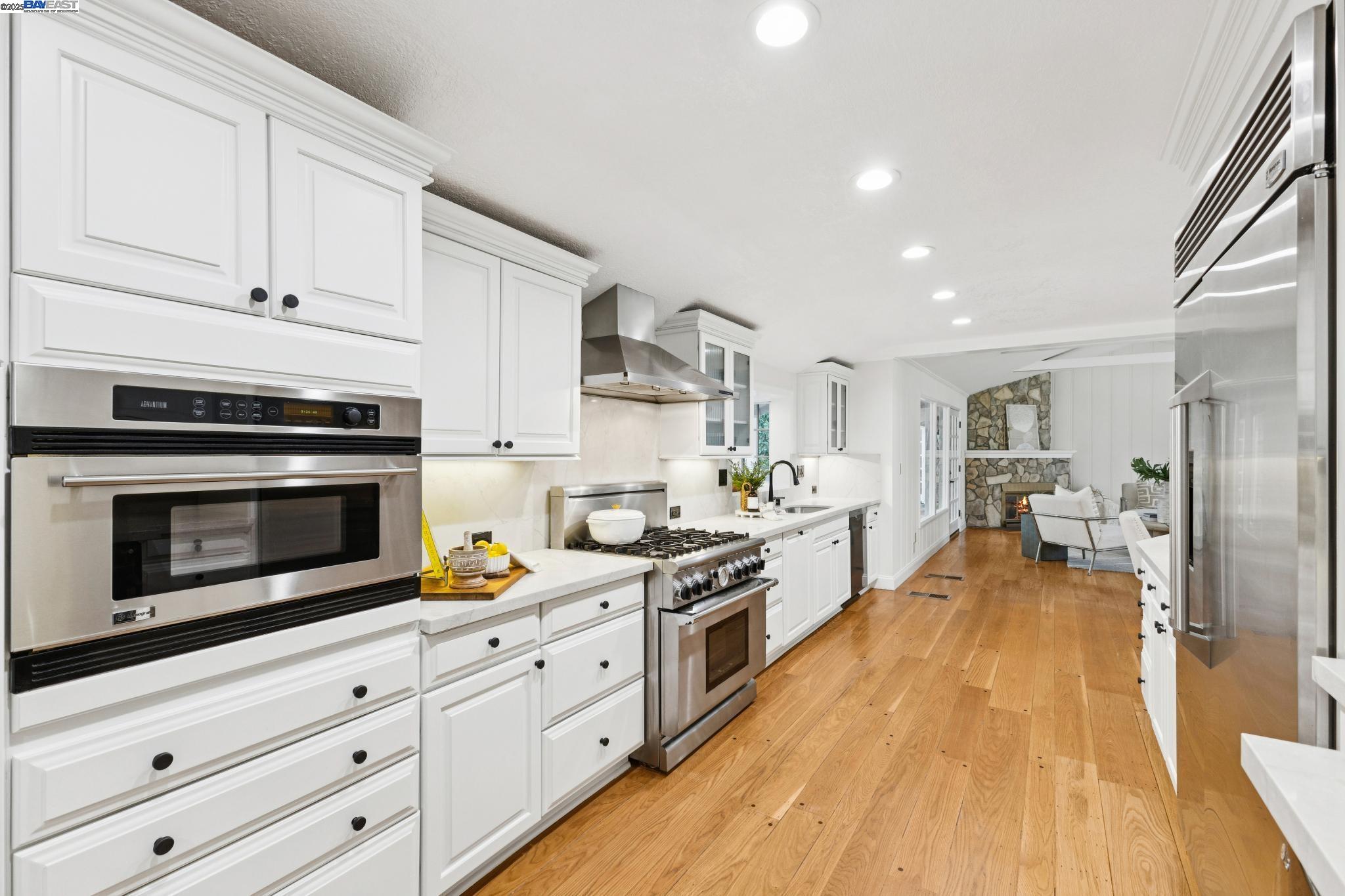 Detail Gallery Image 17 of 60 For 55 Cora Ct, Walnut Creek,  CA 94597 - 4 Beds | 2 Baths