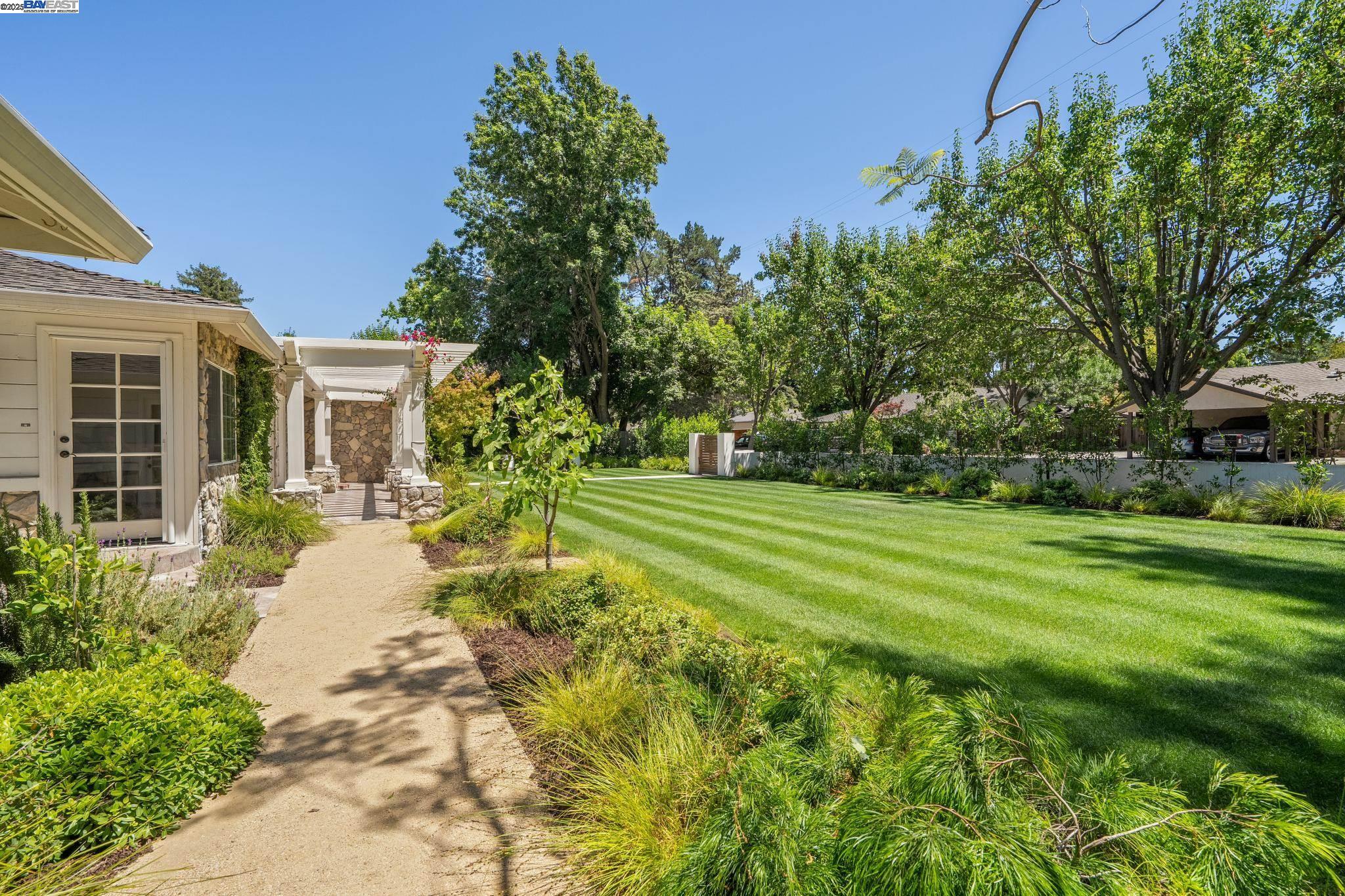 Detail Gallery Image 38 of 60 For 55 Cora Ct, Walnut Creek,  CA 94597 - 4 Beds | 2 Baths