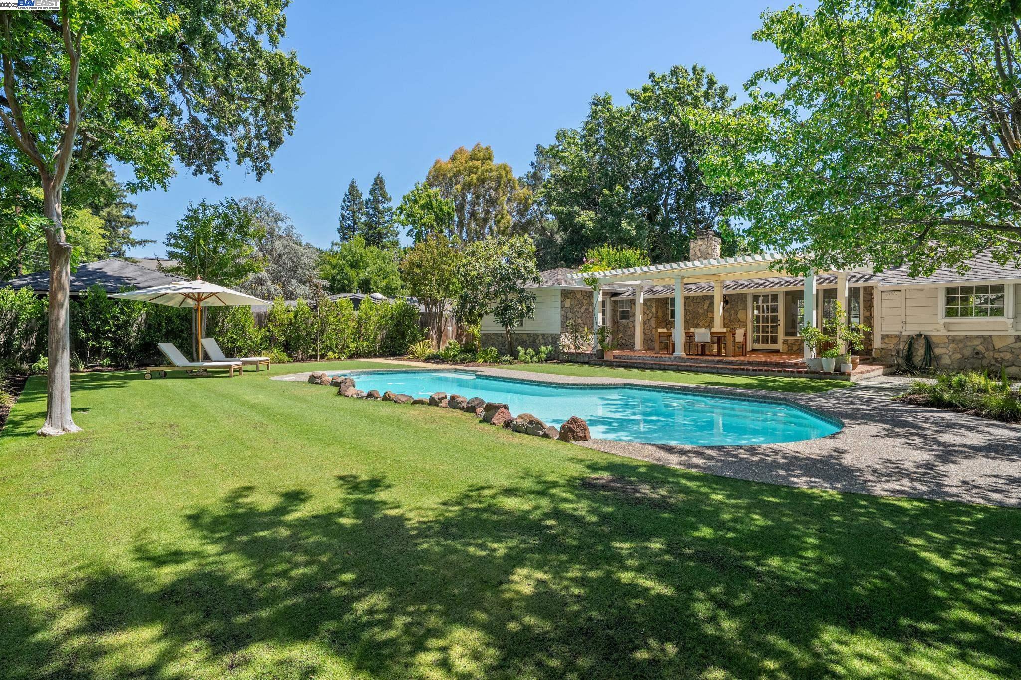 Detail Gallery Image 40 of 60 For 55 Cora Ct, Walnut Creek,  CA 94597 - 4 Beds | 2 Baths