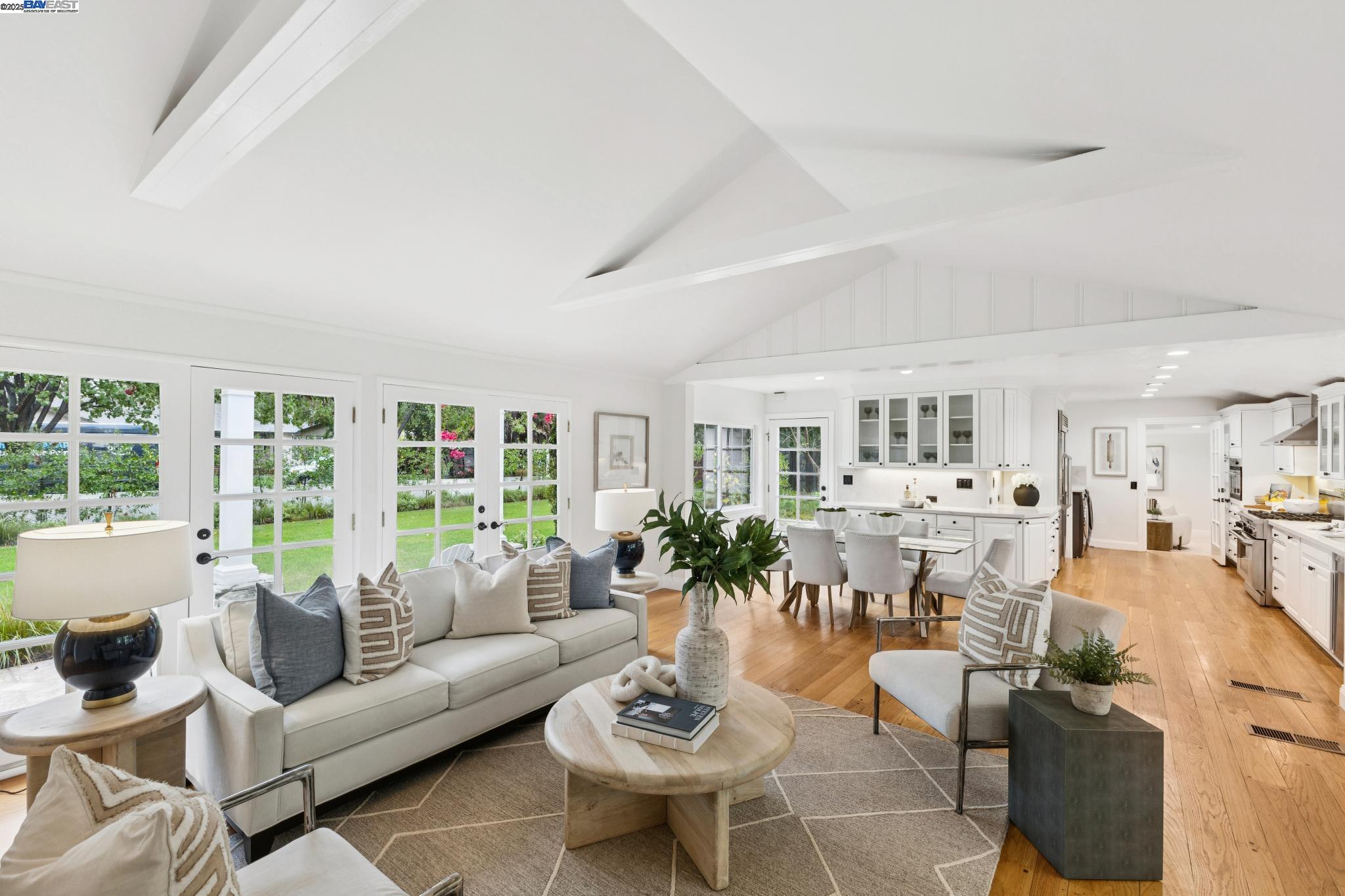 Detail Gallery Image 7 of 60 For 55 Cora Ct, Walnut Creek,  CA 94597 - 4 Beds | 2 Baths