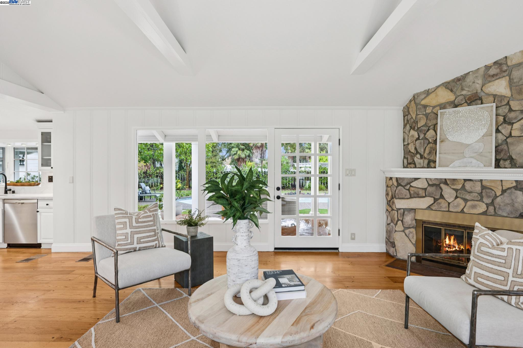 Detail Gallery Image 9 of 60 For 55 Cora Ct, Walnut Creek,  CA 94597 - 4 Beds | 2 Baths