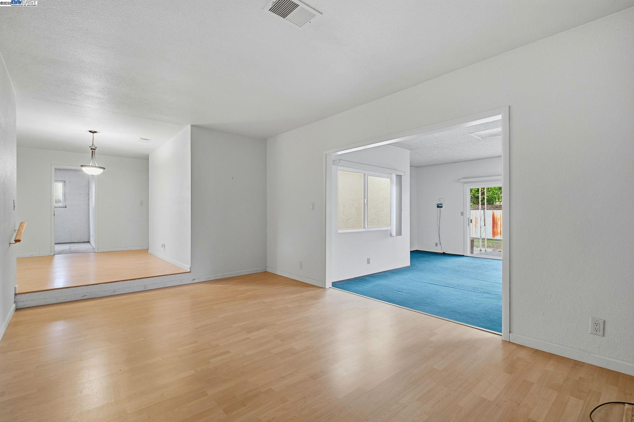 Detail Gallery Image 7 of 18 For 4511 Sandra Ct, Union City,  CA 94587 - 4 Beds | 2 Baths