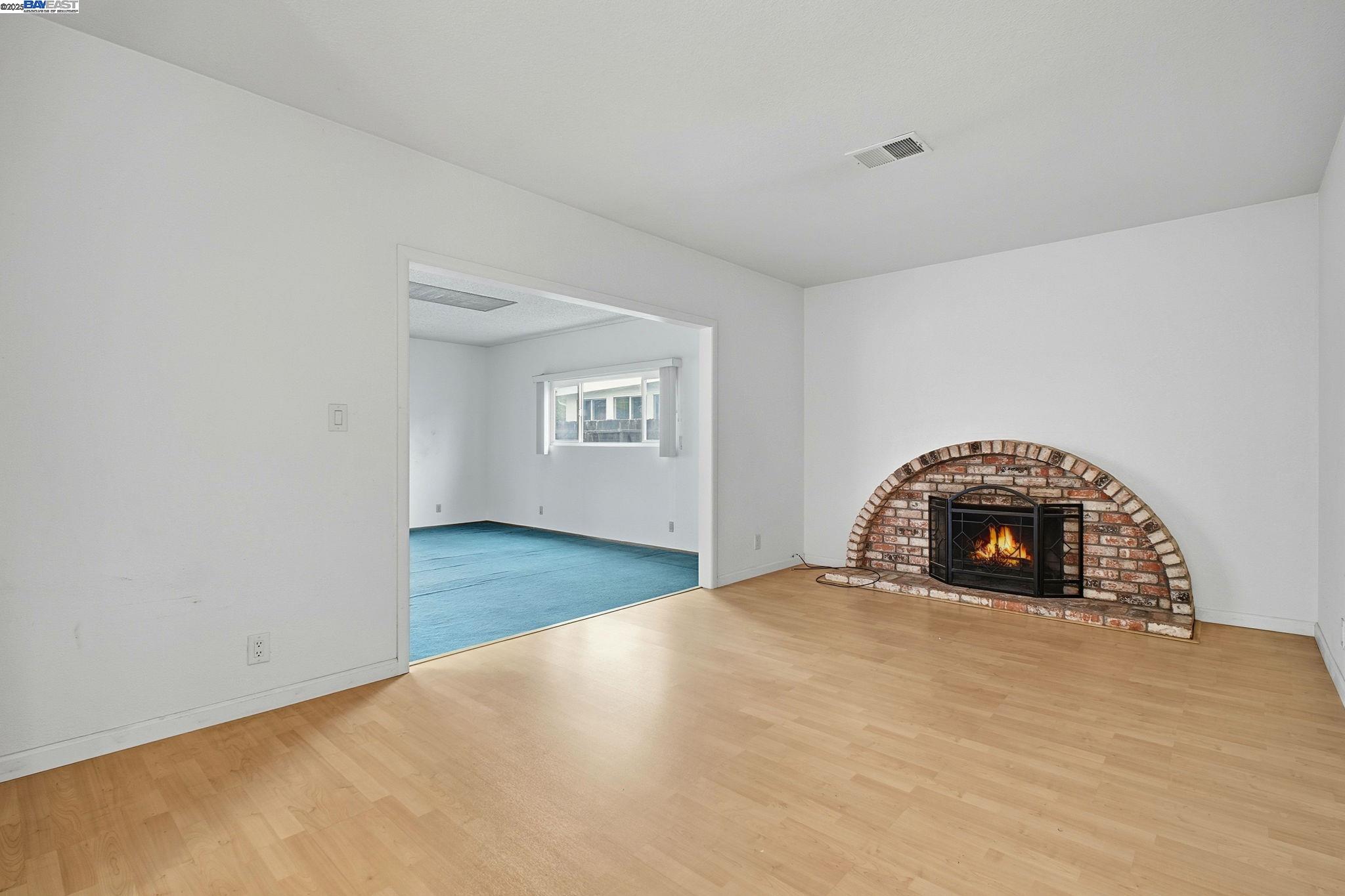 Detail Gallery Image 9 of 18 For 4511 Sandra Ct, Union City,  CA 94587 - 4 Beds | 2 Baths