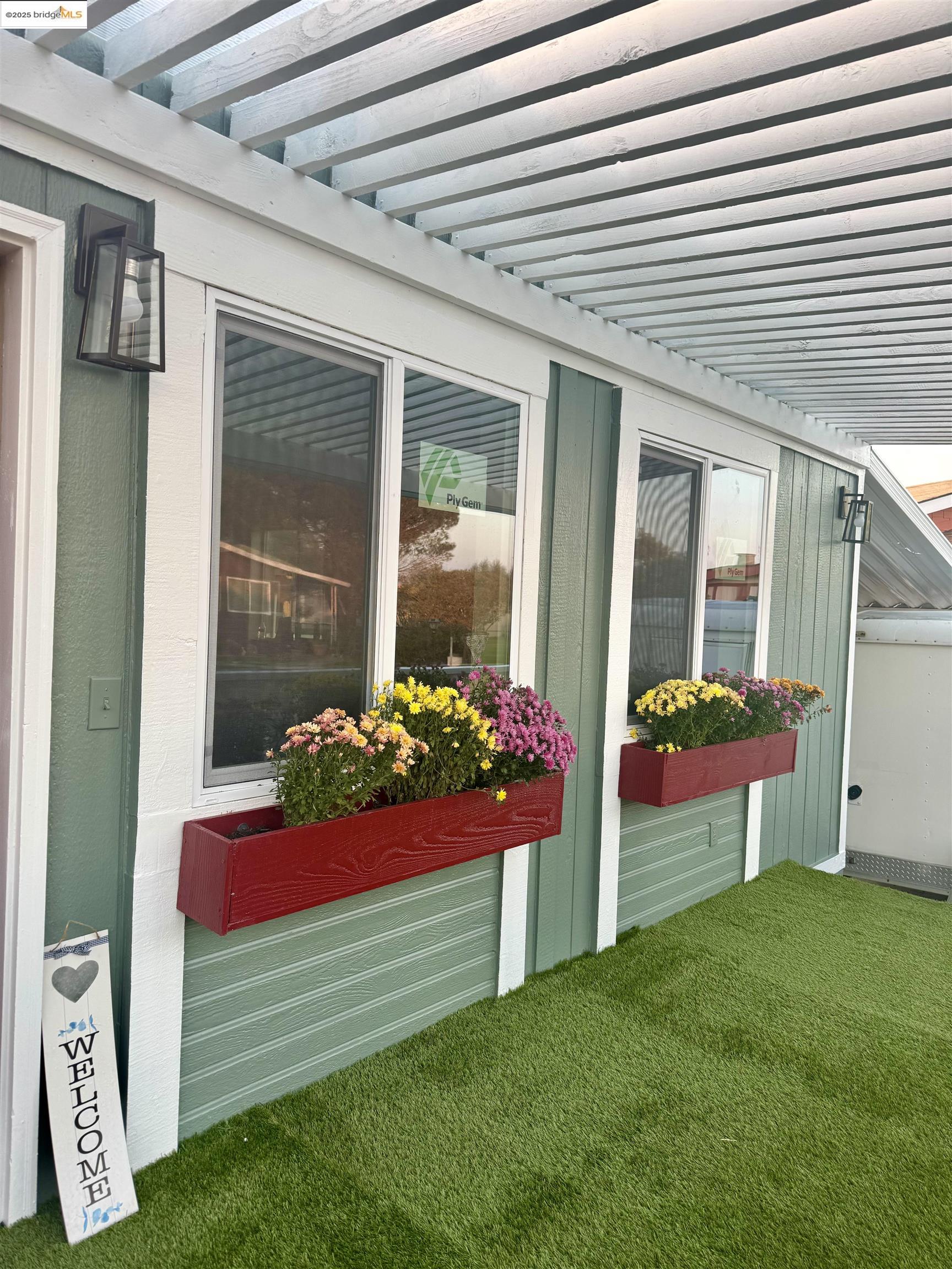 Detail Gallery Image 5 of 51 For 343 Alcott Ct, Bethel Island,  CA 94511 - 2 Beds | 2 Baths