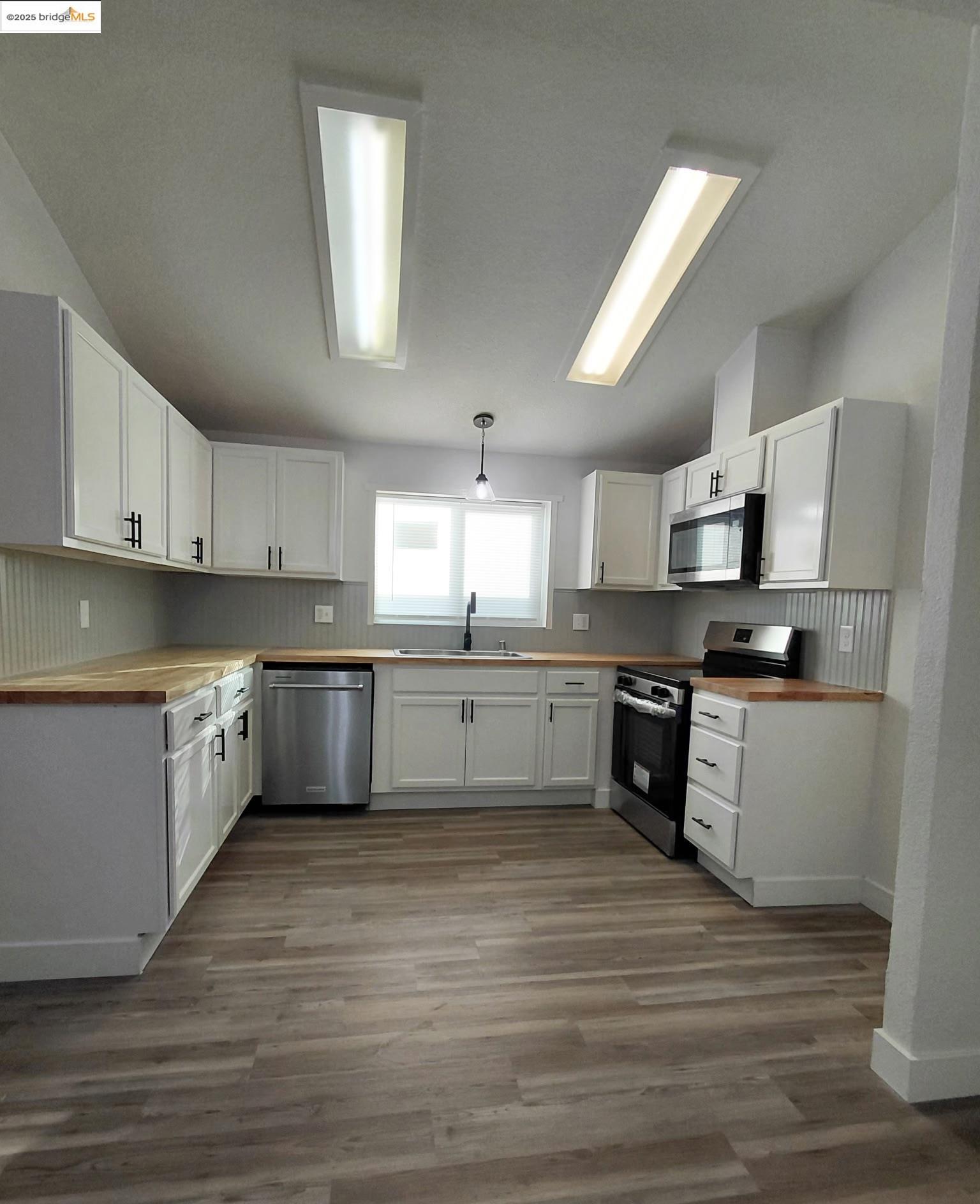 Detail Gallery Image 10 of 51 For 343 Alcott Ct, Bethel Island,  CA 94511 - 2 Beds | 2 Baths