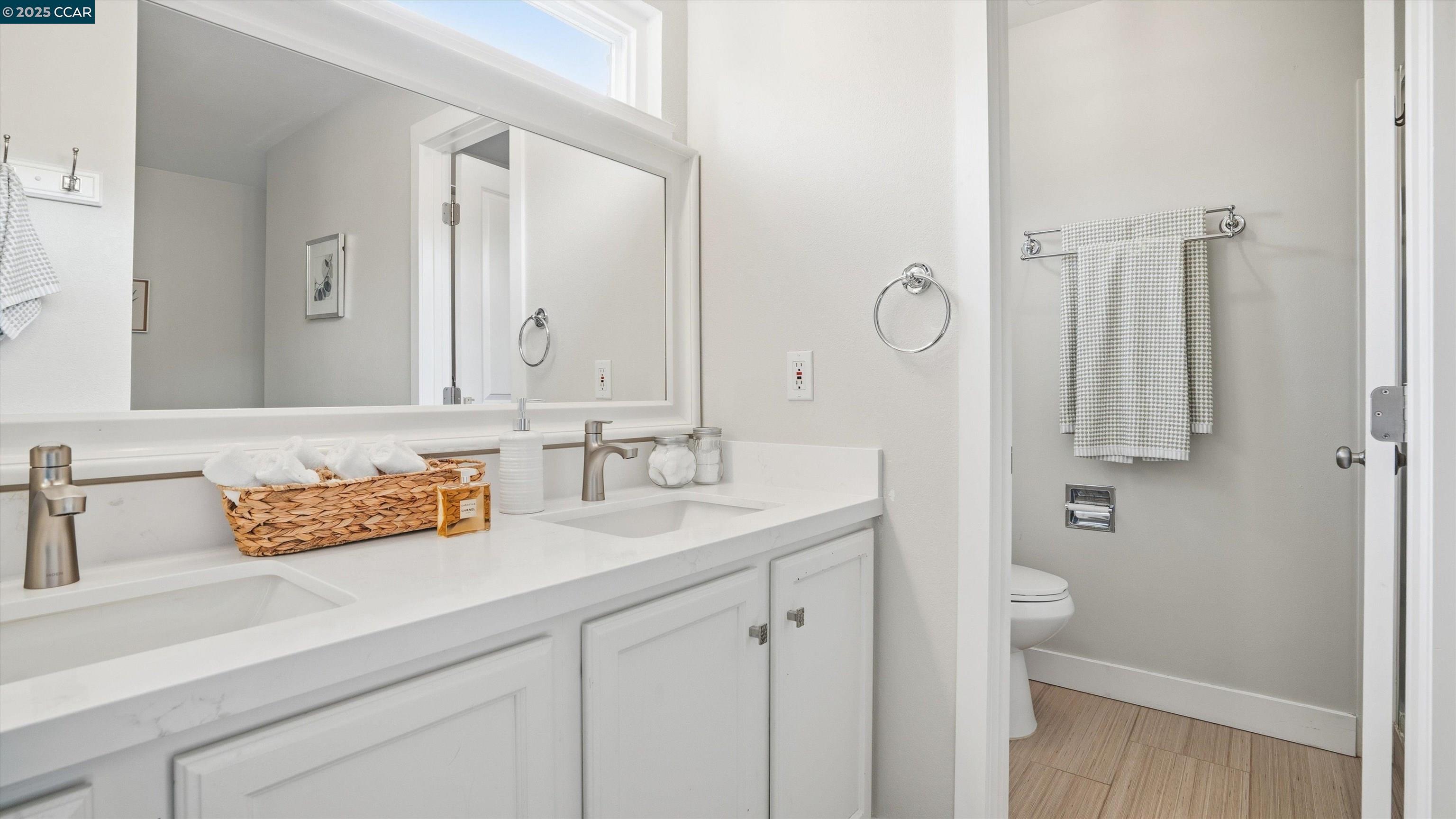 Detail Gallery Image 23 of 40 For 235 Appalachian Dr, Martinez,  CA 94553 - 5 Beds | 2/1 Baths