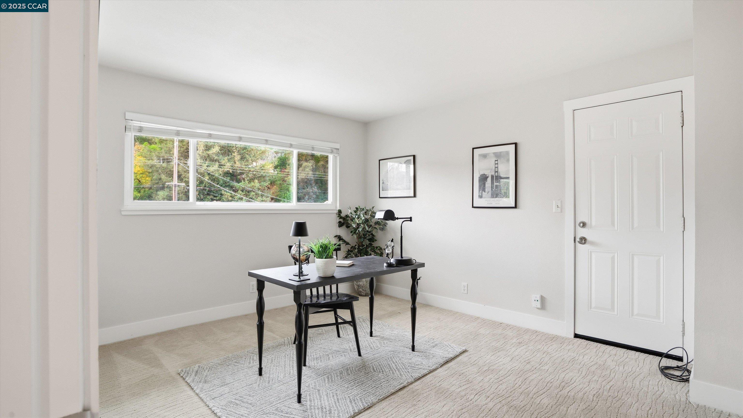 Detail Gallery Image 25 of 40 For 235 Appalachian Dr, Martinez,  CA 94553 - 5 Beds | 2/1 Baths