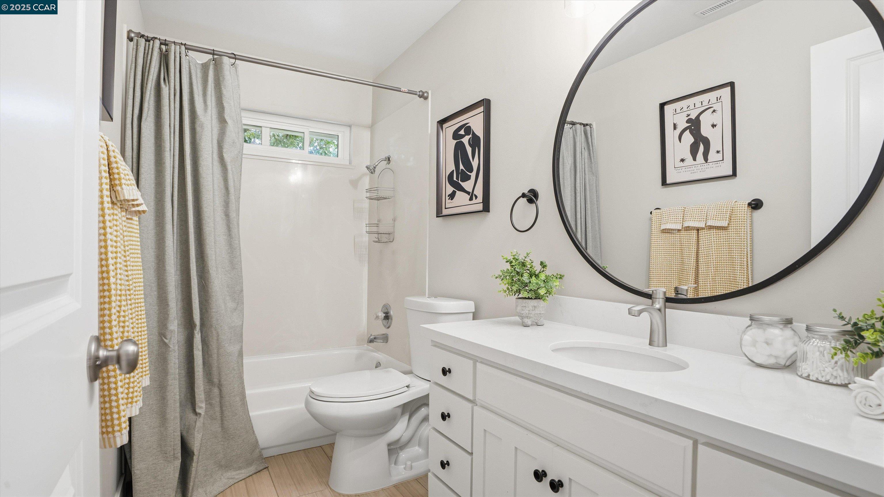 Detail Gallery Image 30 of 40 For 235 Appalachian Dr, Martinez,  CA 94553 - 5 Beds | 2/1 Baths