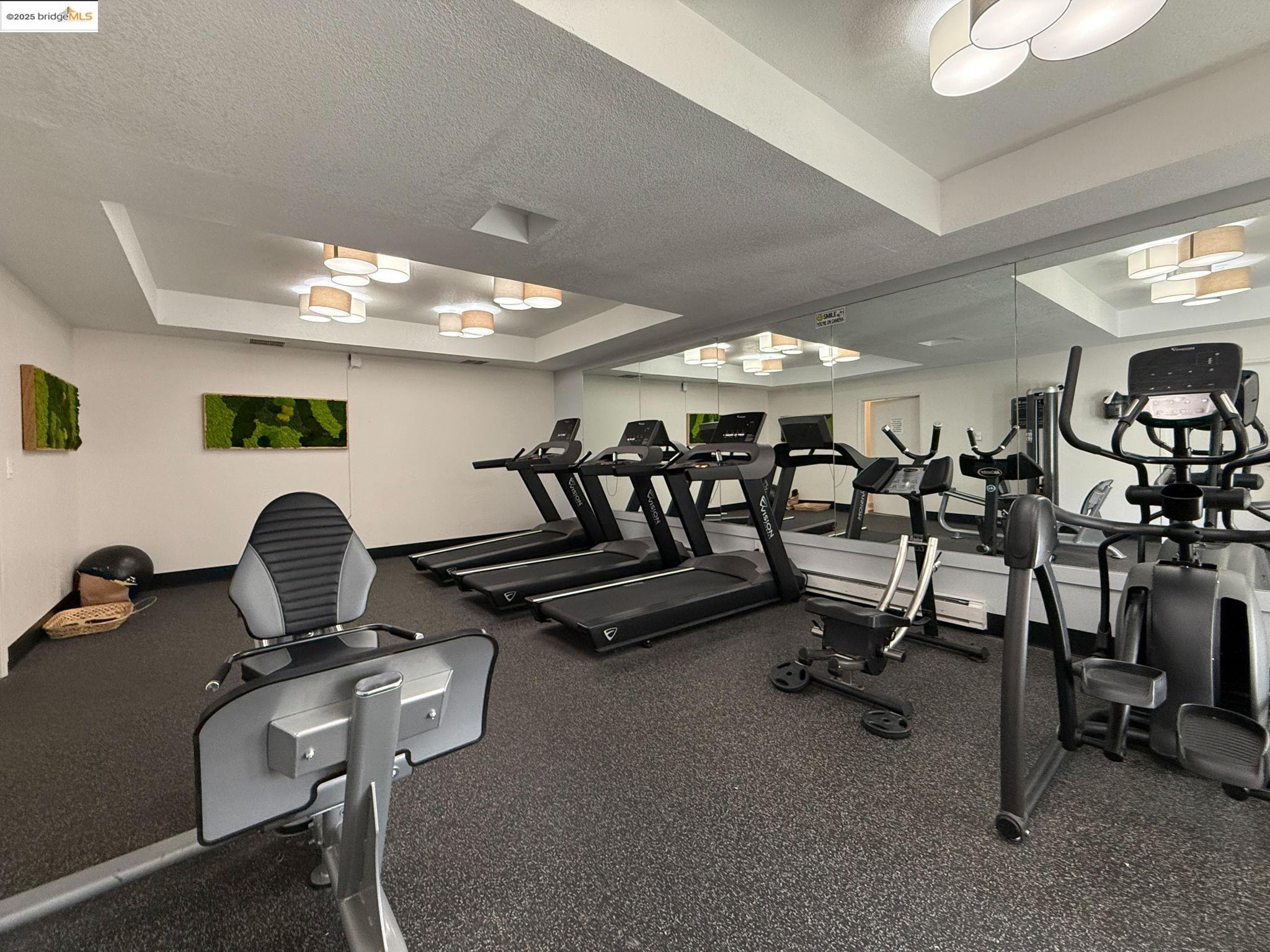 Detail Gallery Image 38 of 47 For 1321 Webster St #D212,  Alameda,  CA 94501 - 1 Beds | 1 Baths