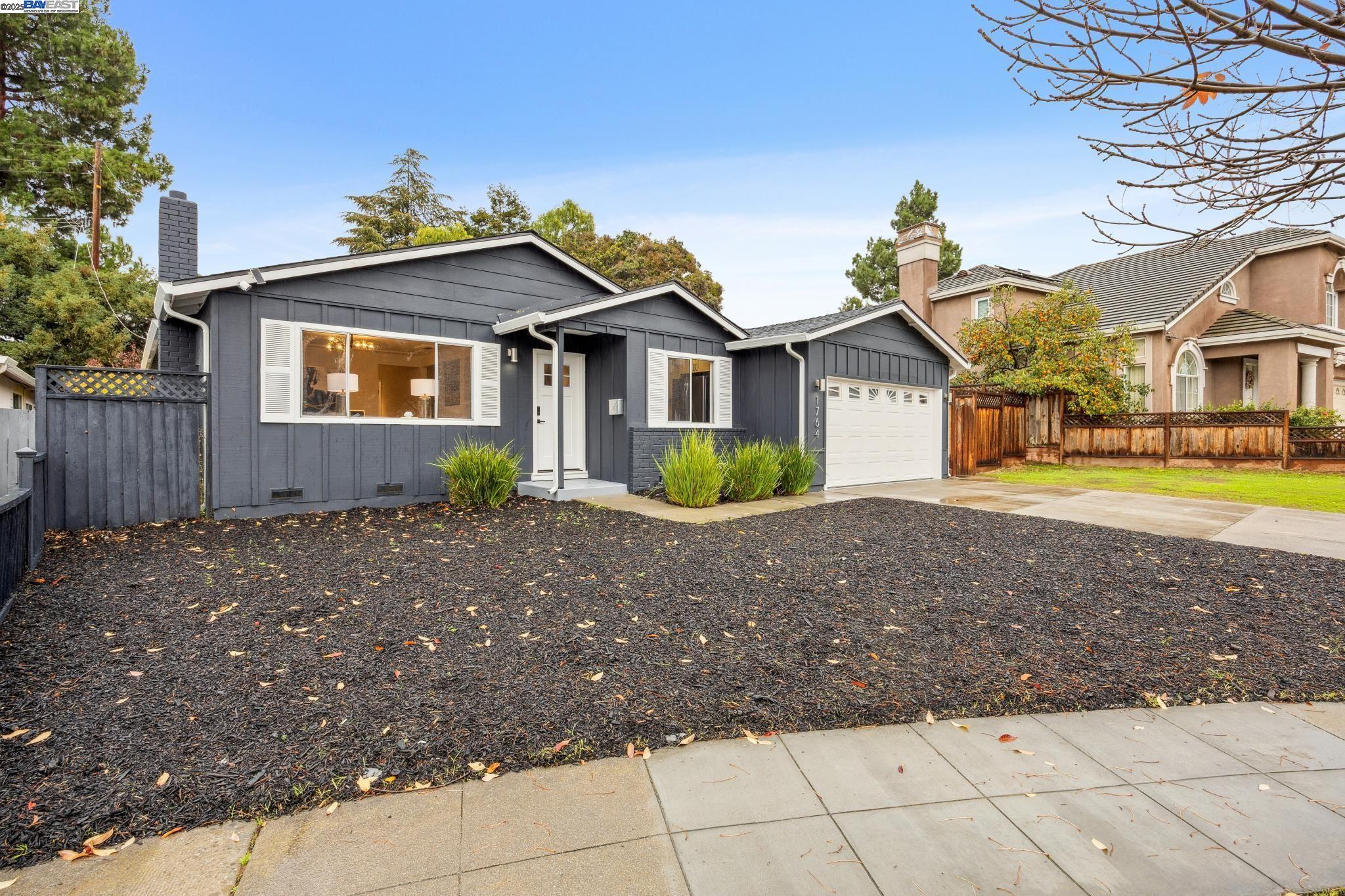 Detail Gallery Image 3 of 47 For 1764 via Flores, San Jose,  CA 95132 - 3 Beds | 2 Baths