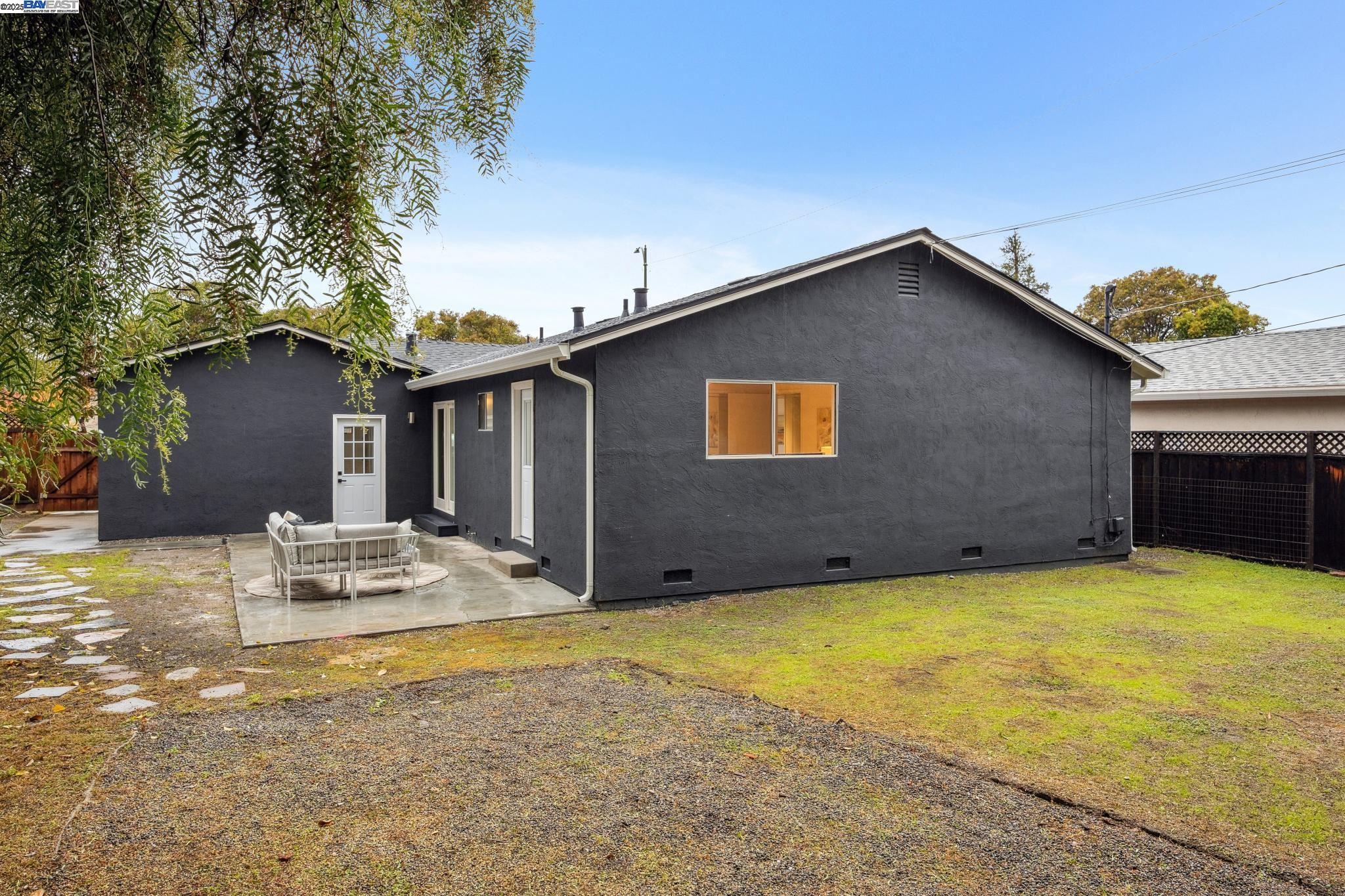 Detail Gallery Image 44 of 47 For 1764 via Flores, San Jose,  CA 95132 - 3 Beds | 2 Baths