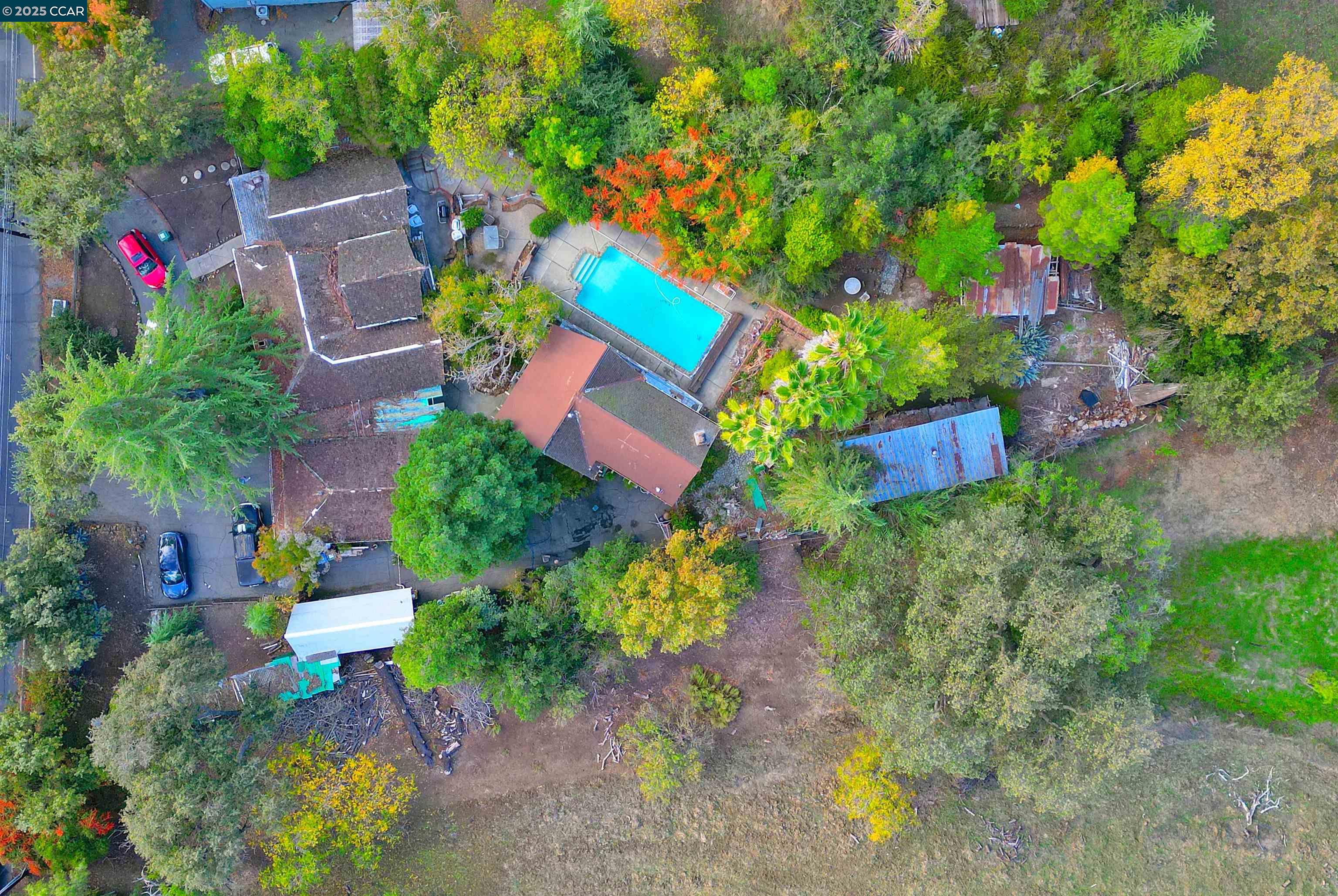 Detail Gallery Image 2 of 26 For 3160 Walnut Blvd, Walnut Creek,  CA 94597 - 3 Beds | 1 Baths