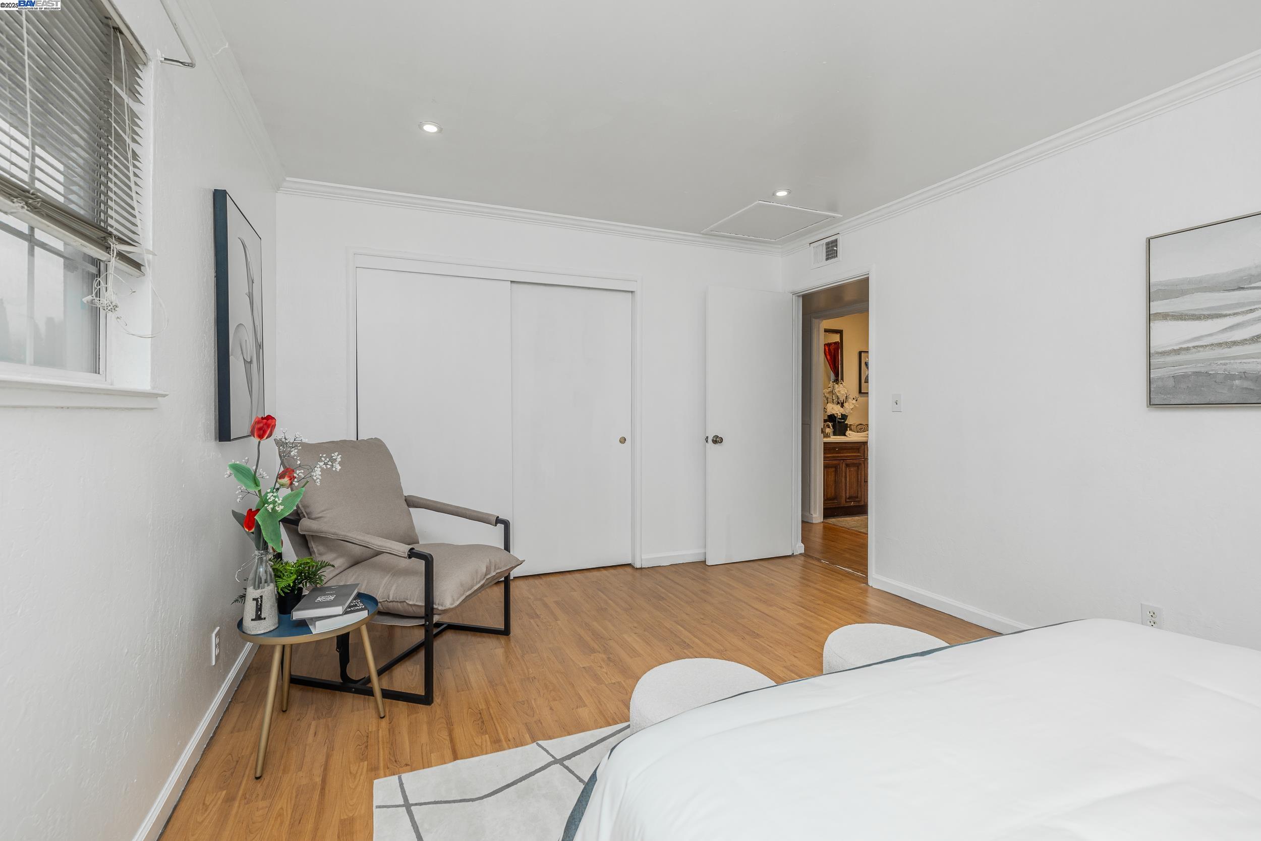 Detail Gallery Image 17 of 36 For 1394 Glacier Dr, Milpitas,  CA 95035 - 5 Beds | 2/1 Baths