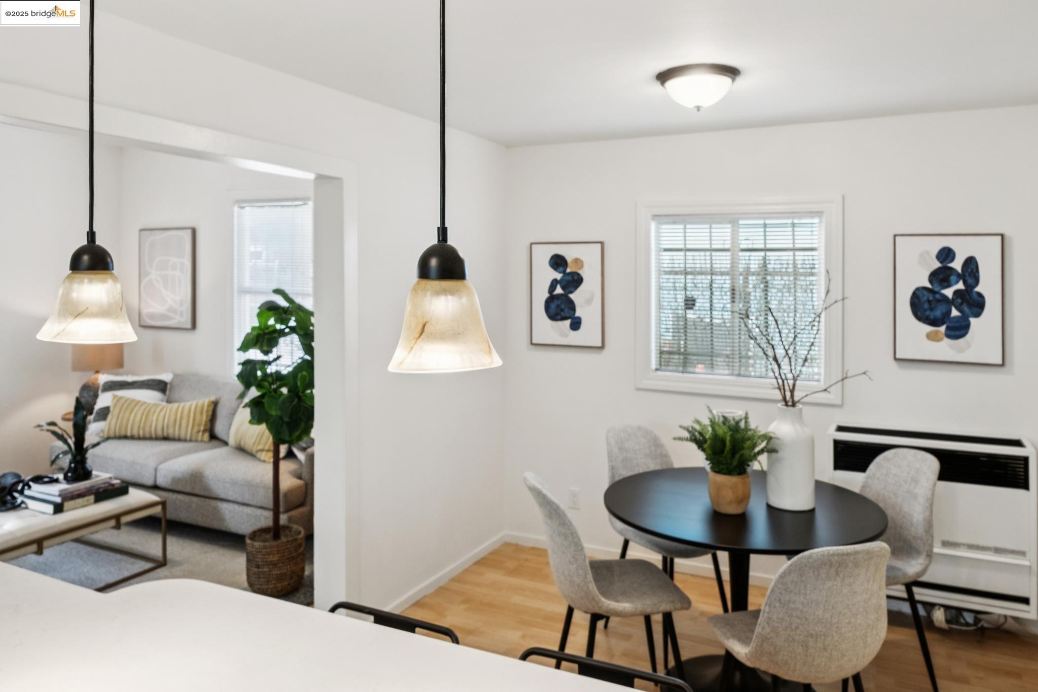 Detail Gallery Image 25 of 48 For 1420 E 33rd St, Oakland,  CA 94602 - 3 Beds | 1 Baths