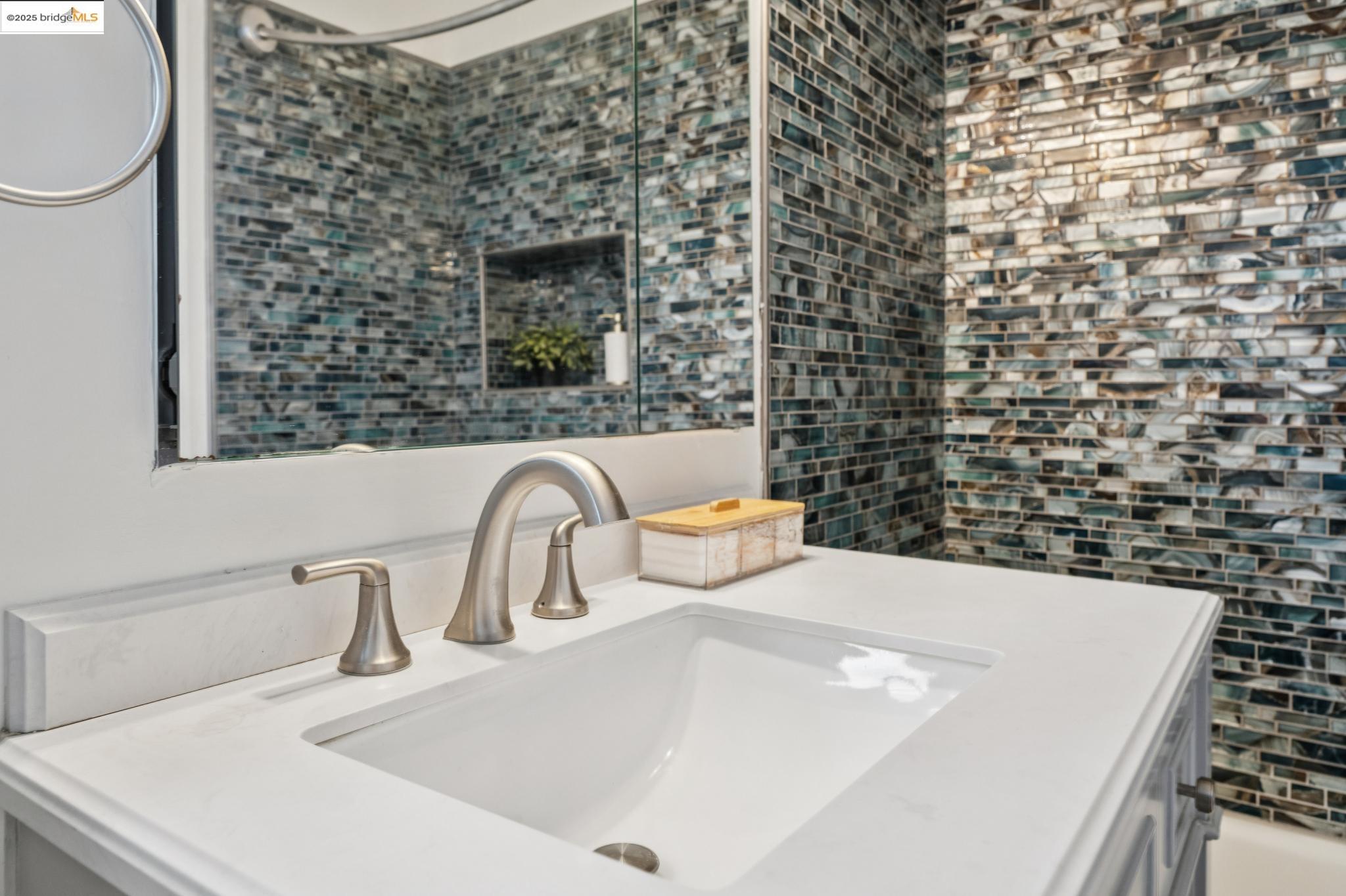 Detail Gallery Image 32 of 48 For 1420 E 33rd St, Oakland,  CA 94602 - 3 Beds | 1 Baths