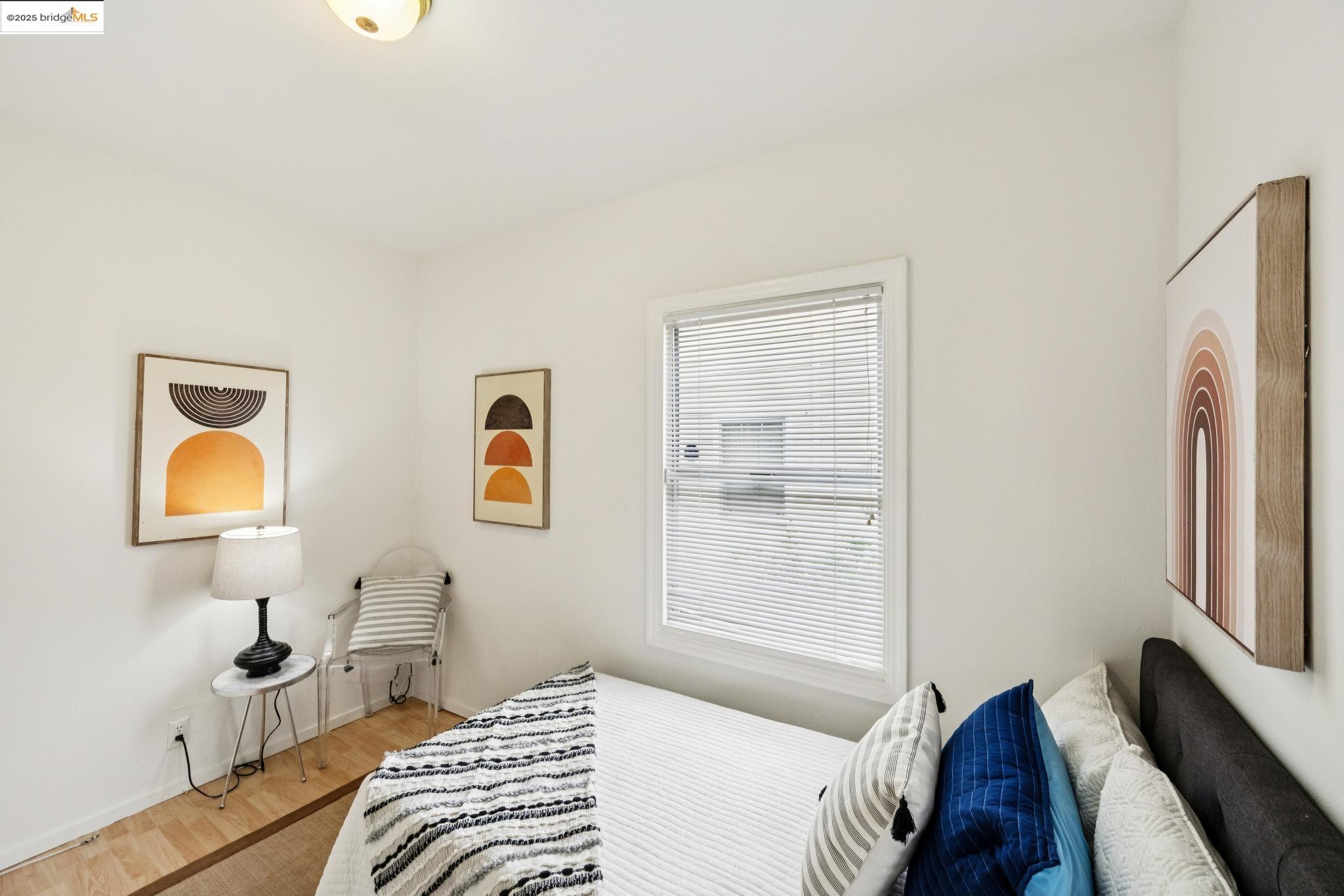 Detail Gallery Image 35 of 48 For 1420 E 33rd St, Oakland,  CA 94602 - 3 Beds | 1 Baths