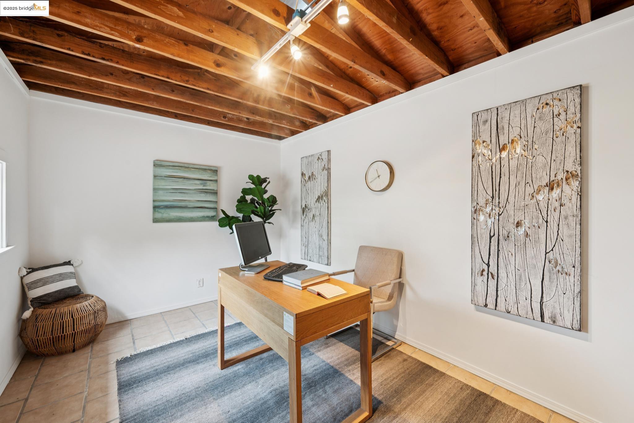 Detail Gallery Image 44 of 48 For 1420 E 33rd St, Oakland,  CA 94602 - 3 Beds | 1 Baths