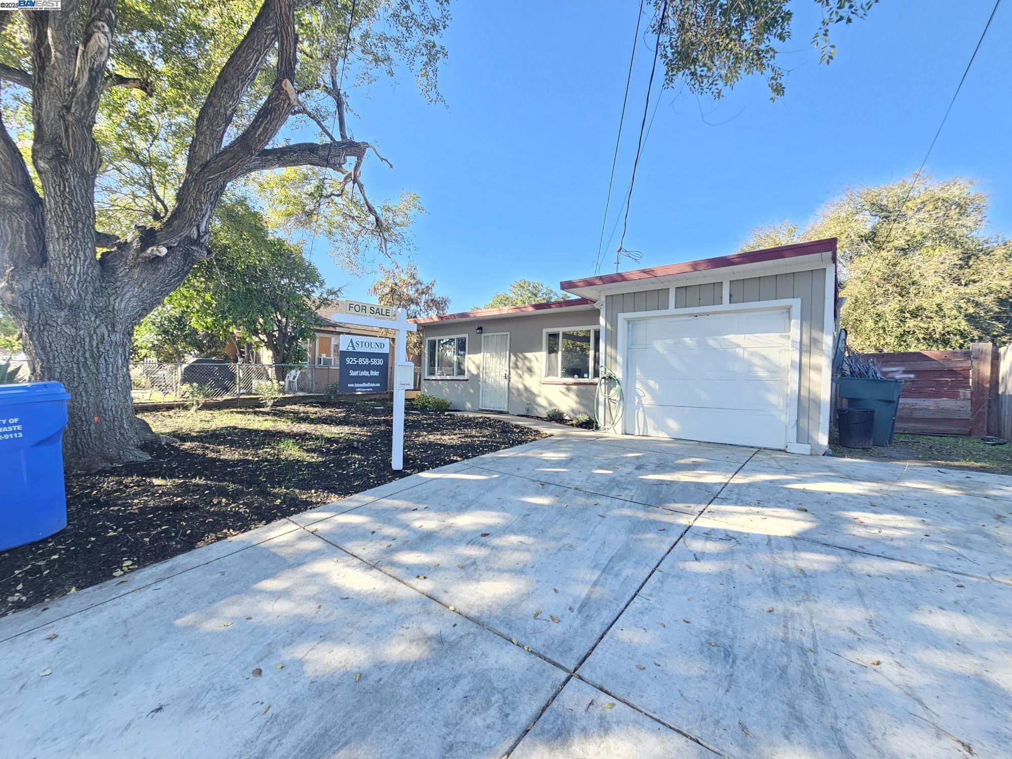 Detail Gallery Image 2 of 16 For 39 Harbor Dr, Bay Point,  CA 94565 - 2 Beds | 1 Baths