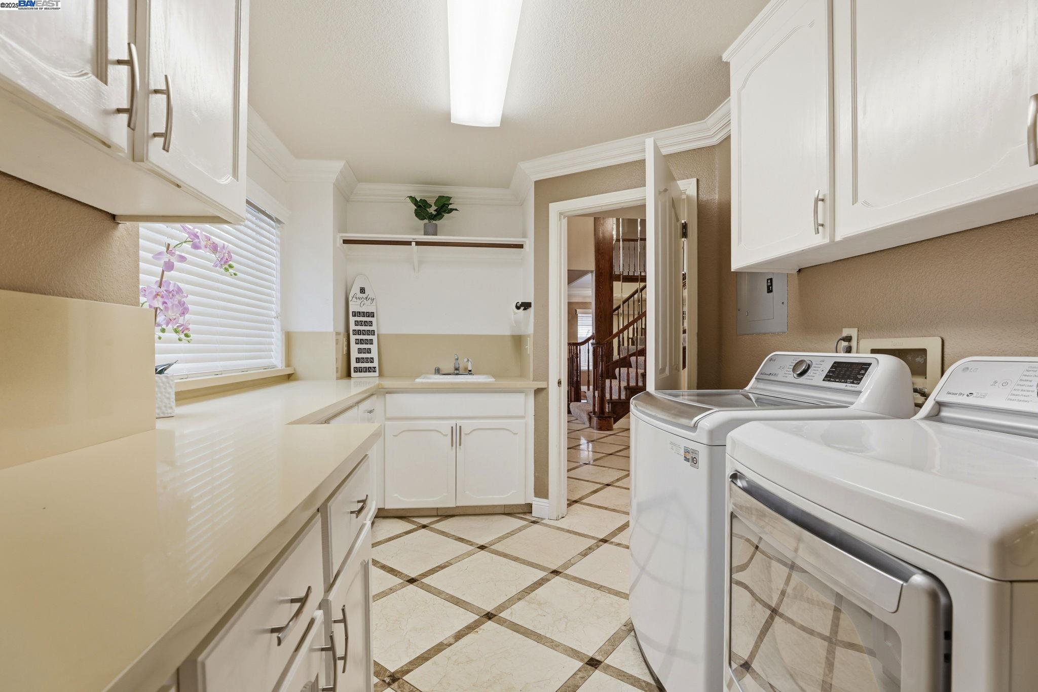 Detail Gallery Image 36 of 51 For 1414 Columbine Way, Livermore,  CA 94551 - 4 Beds | 2/1 Baths