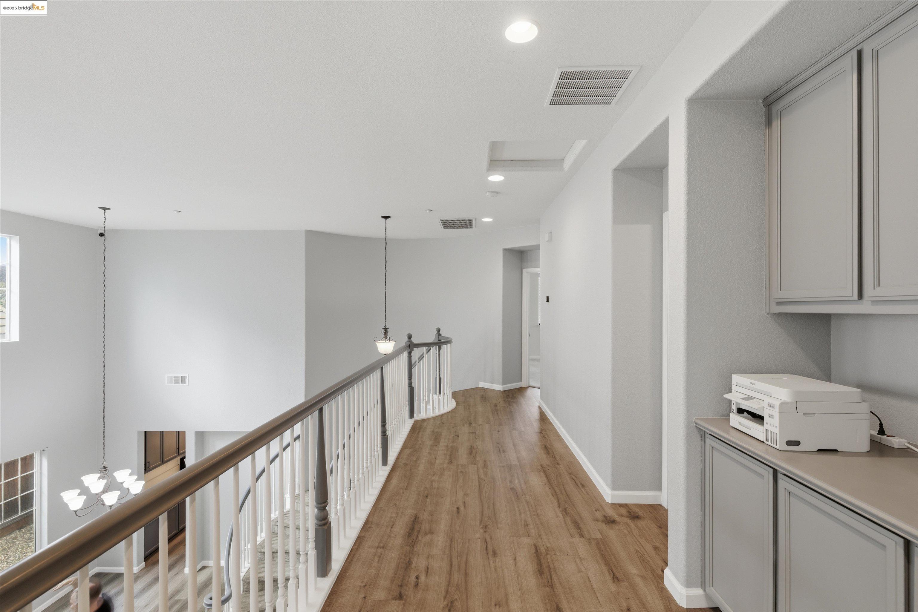 Detail Gallery Image 9 of 56 For 1347 Tiffany Drive, Brentwood,  CA 94513-6582 - 5 Beds | 3 Baths