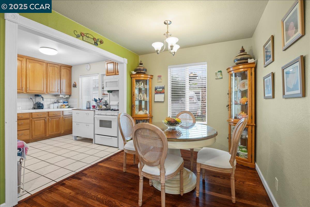 Detail Gallery Image 8 of 18 For 2996 Devon Way, San Pablo,  CA 94806 - 3 Beds | 1 Baths