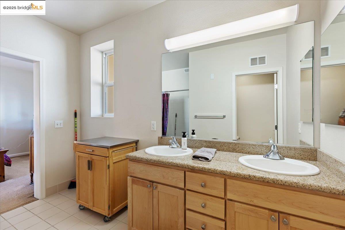 Detail Gallery Image 26 of 42 For 88 E 6th St #215,  Pittsburg,  CA 94565 - 1 Beds | 1/1 Baths