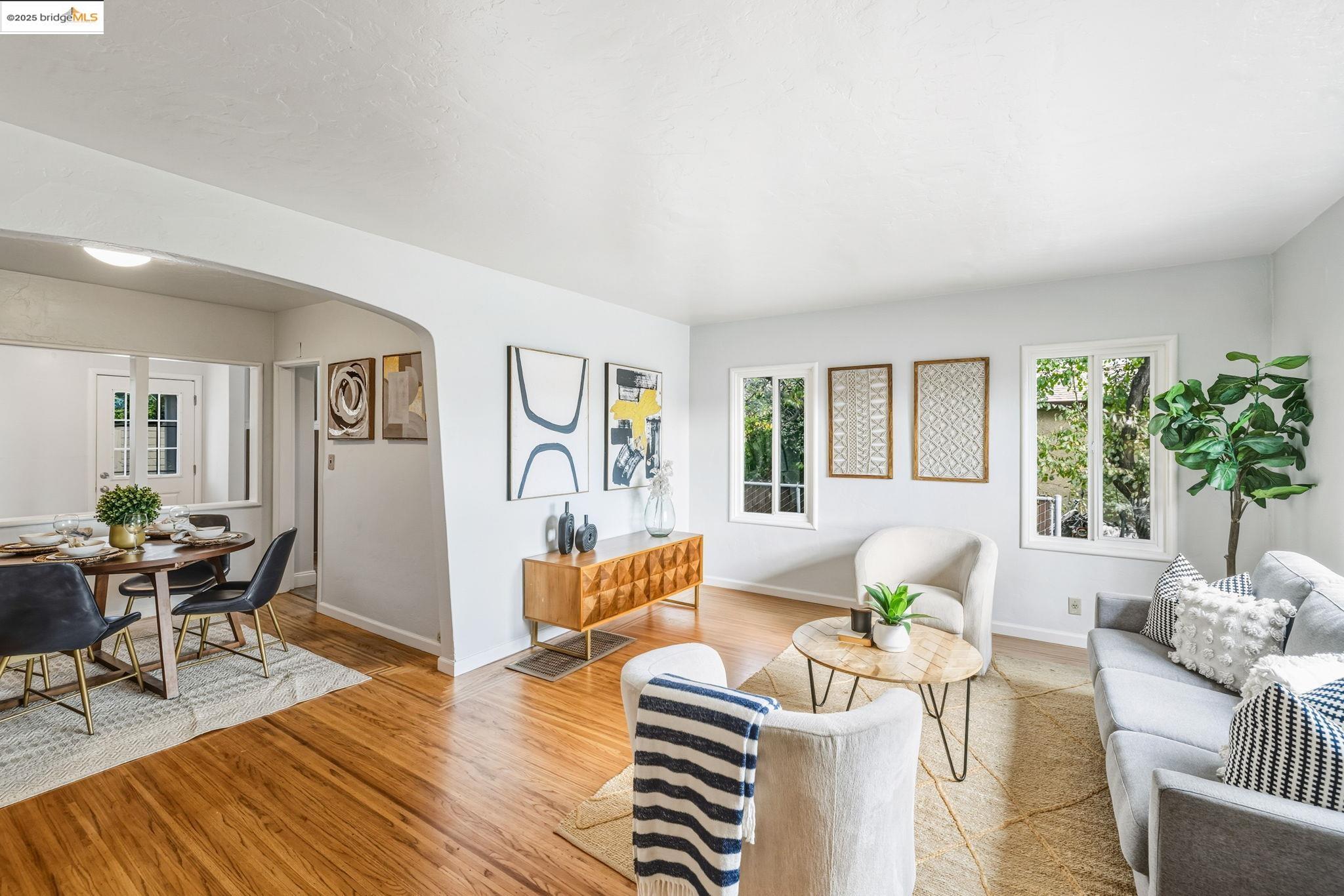 Detail Gallery Image 4 of 42 For 1565 Fir Ave, –,  CA 94578 - 2 Beds | 1 Baths