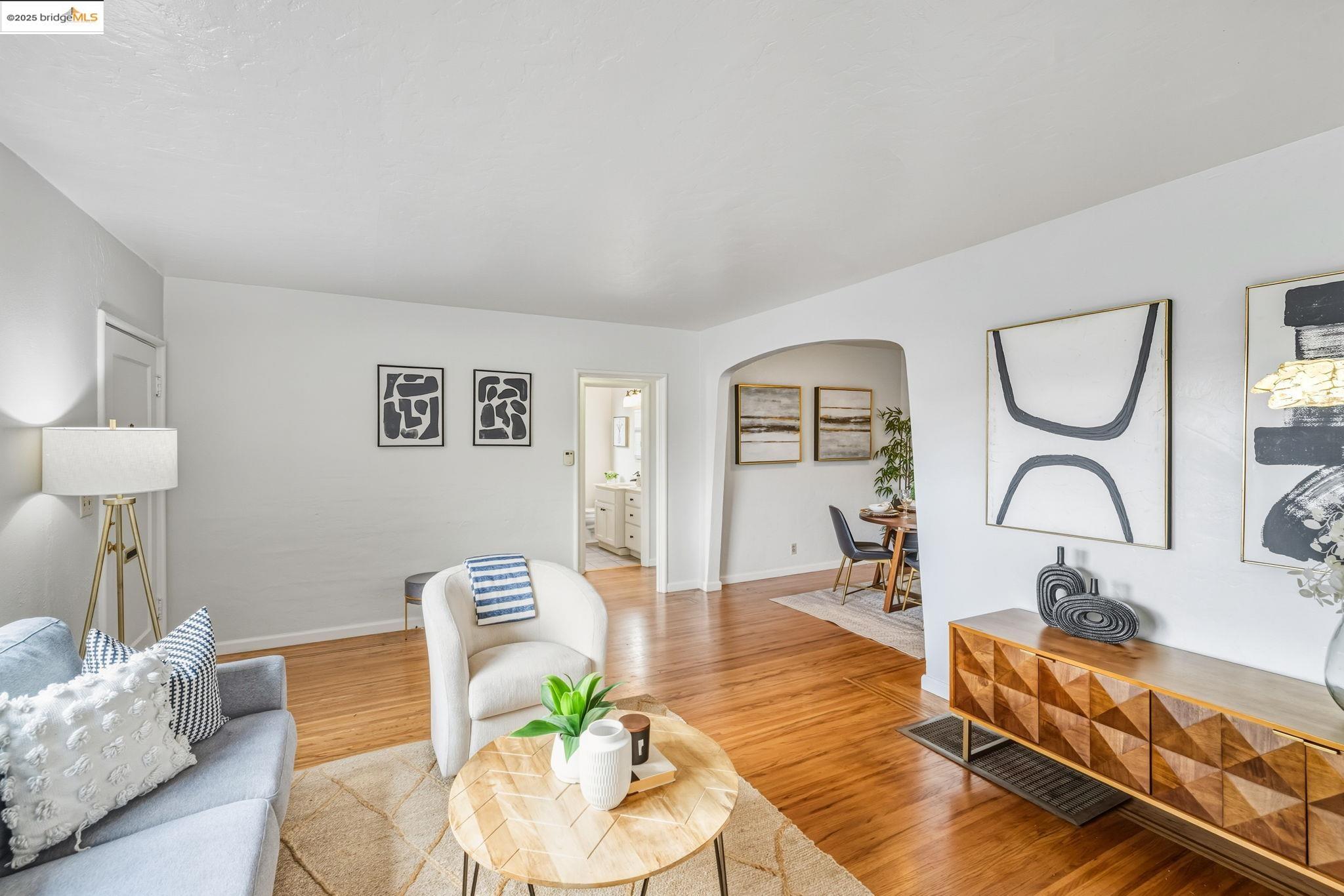 Detail Gallery Image 7 of 42 For 1565 Fir Ave, –,  CA 94578 - 2 Beds | 1 Baths