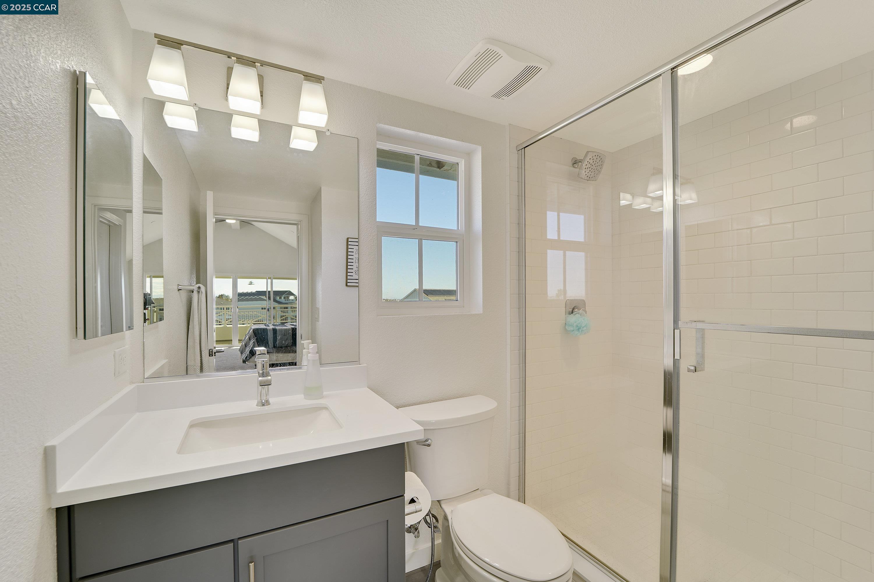 Detail Gallery Image 19 of 60 For 306 Navigators, Bethel Island,  CA 94511 - 4 Beds | 4/1 Baths