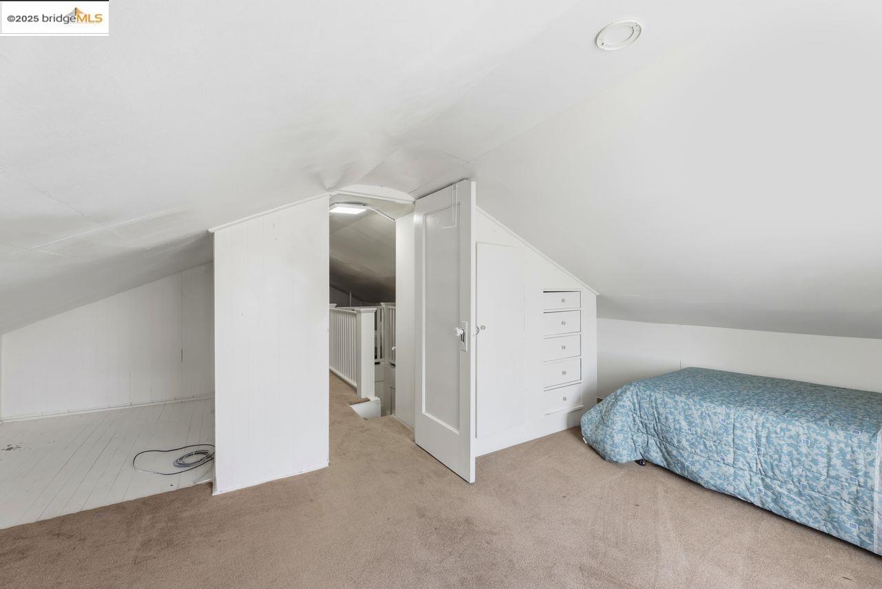 Detail Gallery Image 26 of 43 For 5230 Hillen Dr, Oakland,  CA 94619 - 4 Beds | 1 Baths