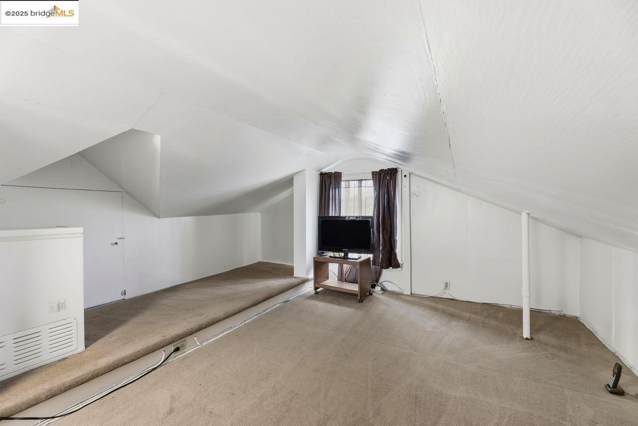 Detail Gallery Image 30 of 43 For 5230 Hillen Dr, Oakland,  CA 94619 - 4 Beds | 1 Baths