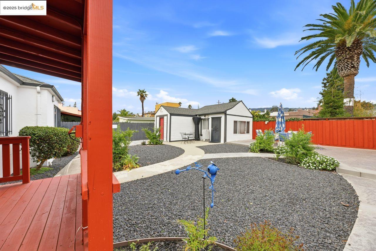 Detail Gallery Image 36 of 43 For 5230 Hillen Dr, Oakland,  CA 94619 - 4 Beds | 1 Baths