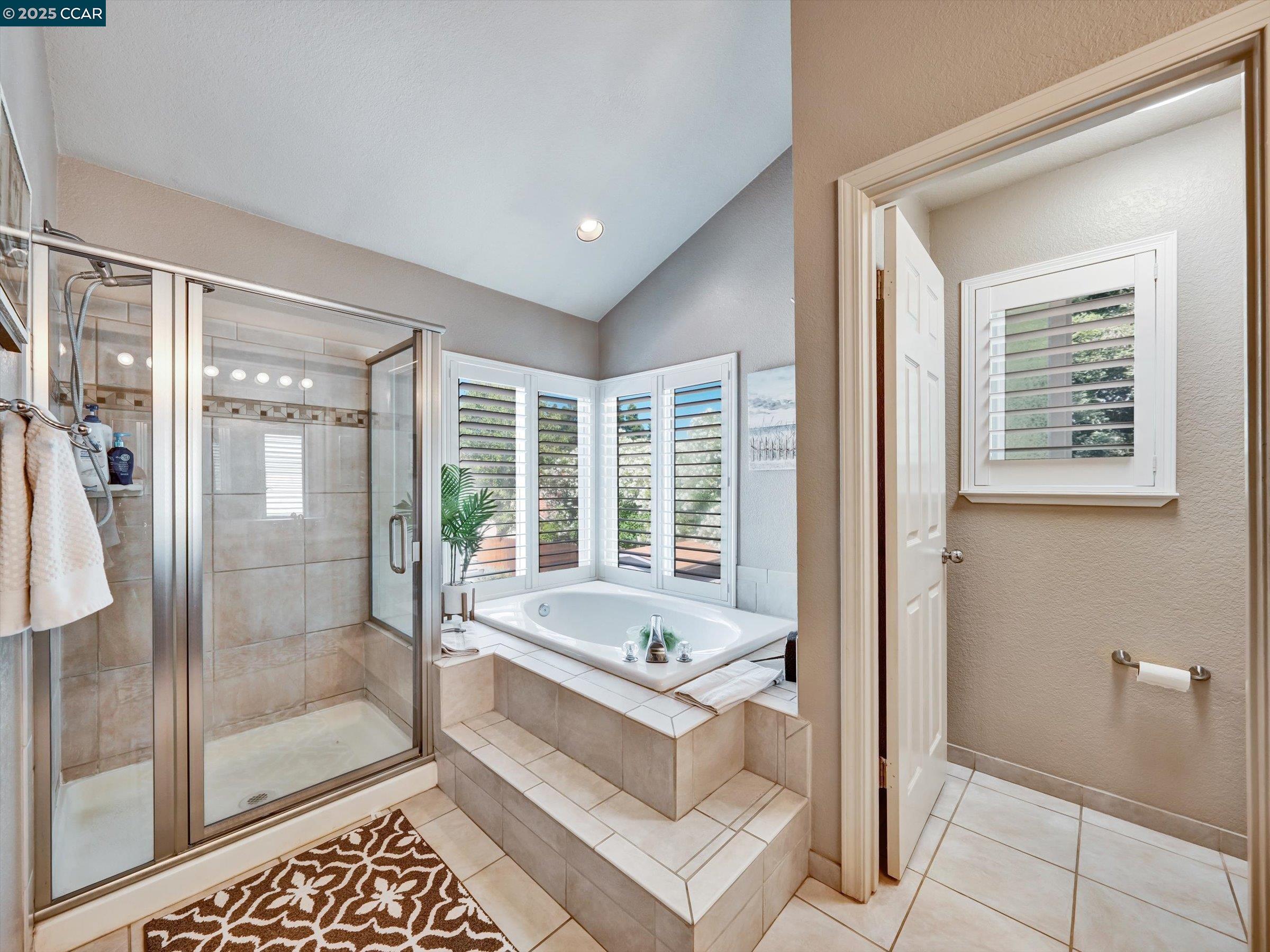 Detail Gallery Image 33 of 51 For 913 Cedar Brook Ln, Vacaville,  CA 95687 - 4 Beds | 2/1 Baths