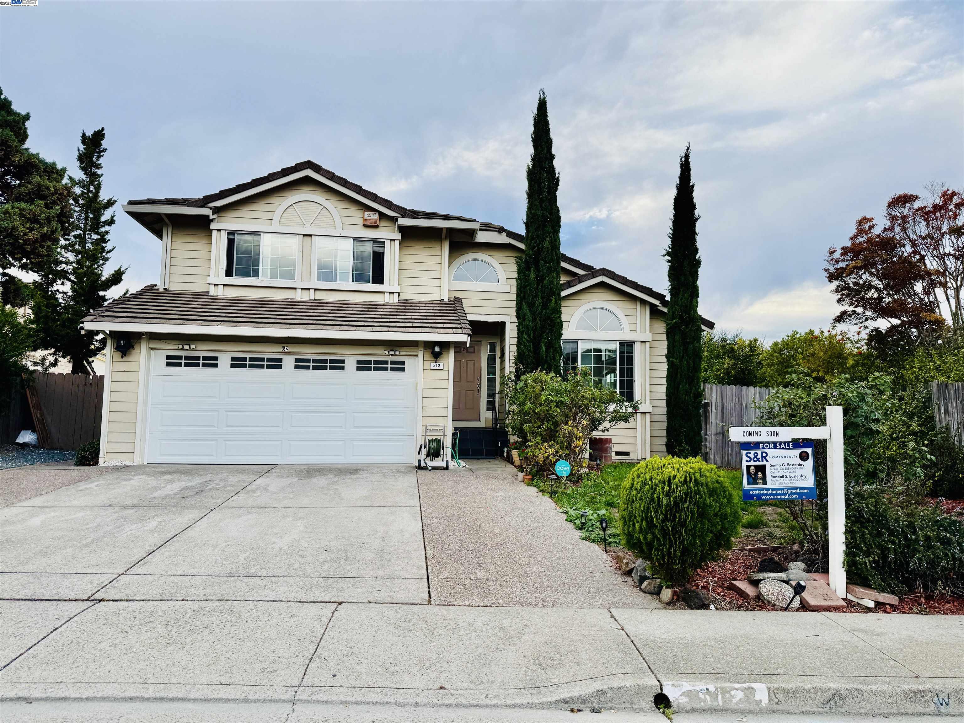 Detail Gallery Image 2 of 35 For 512 Bantry Rd, Pinole,  CA 94564-2683 - 3 Beds | 2/1 Baths