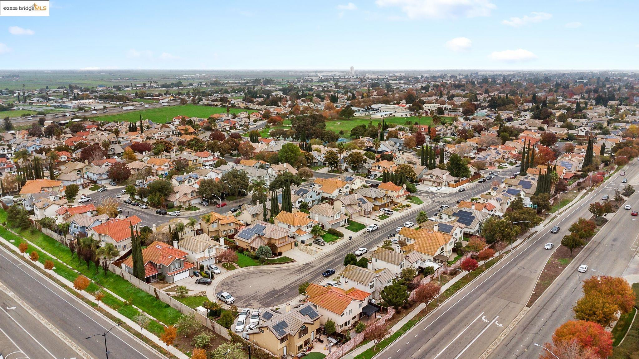 Detail Gallery Image 32 of 32 For 1974 Paradise Valley Ct, Tracy,  CA 95376 - 3 Beds | 2/1 Baths