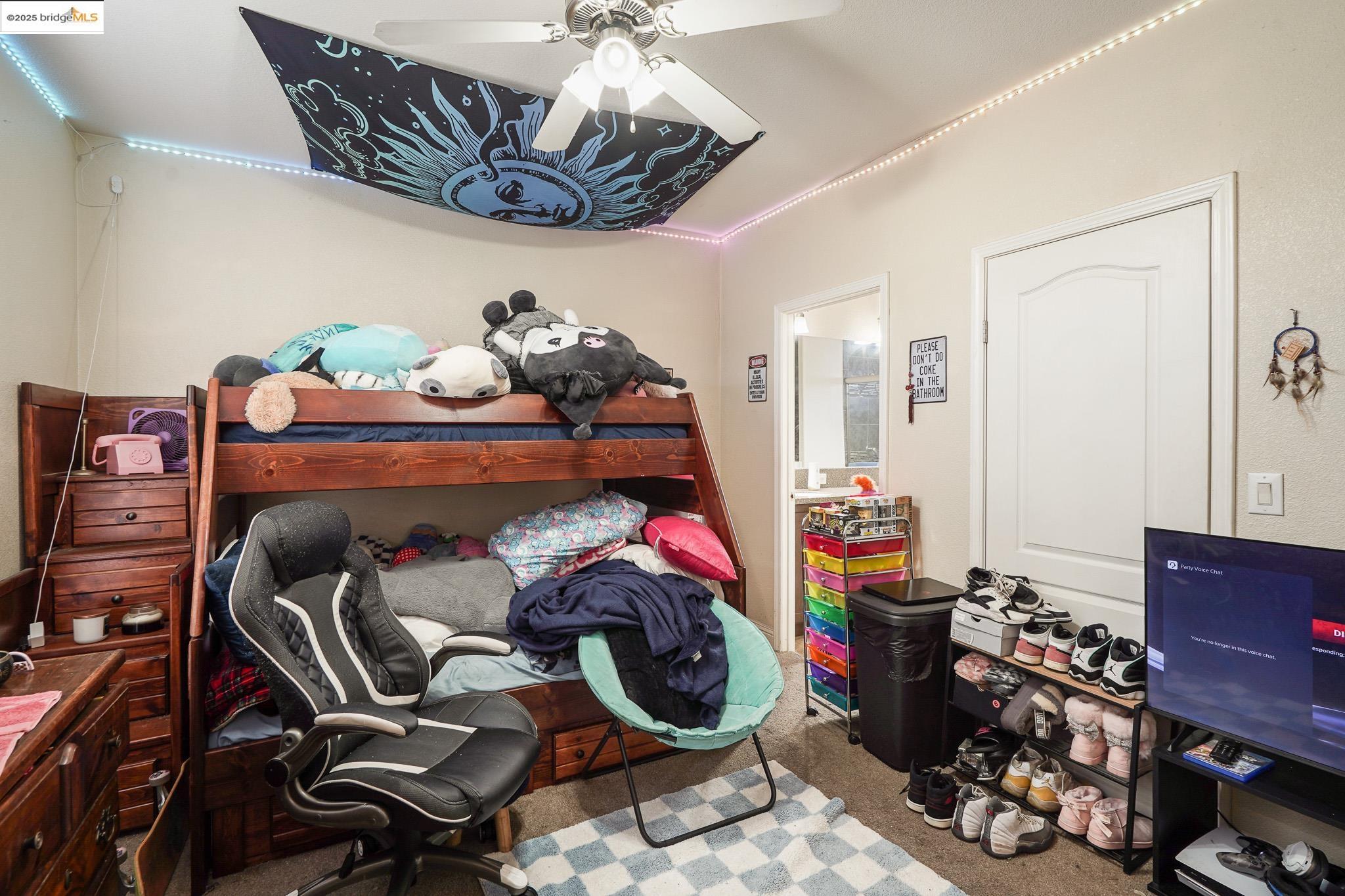 Detail Gallery Image 15 of 39 For 79 Delta Grn, Fremont,  CA 94538 - 4 Beds | 2 Baths