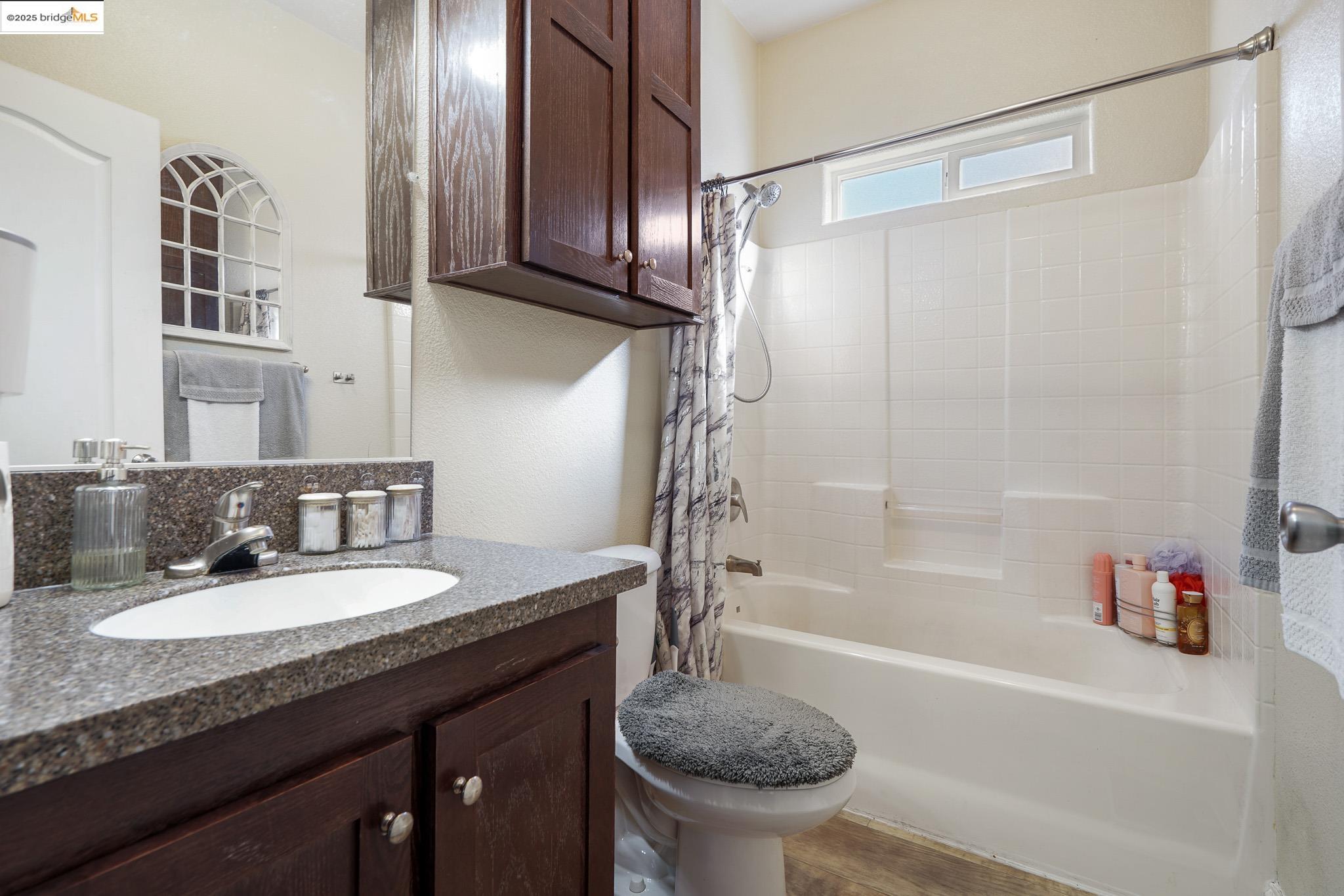 Detail Gallery Image 24 of 39 For 79 Delta Grn, Fremont,  CA 94538 - 4 Beds | 2 Baths