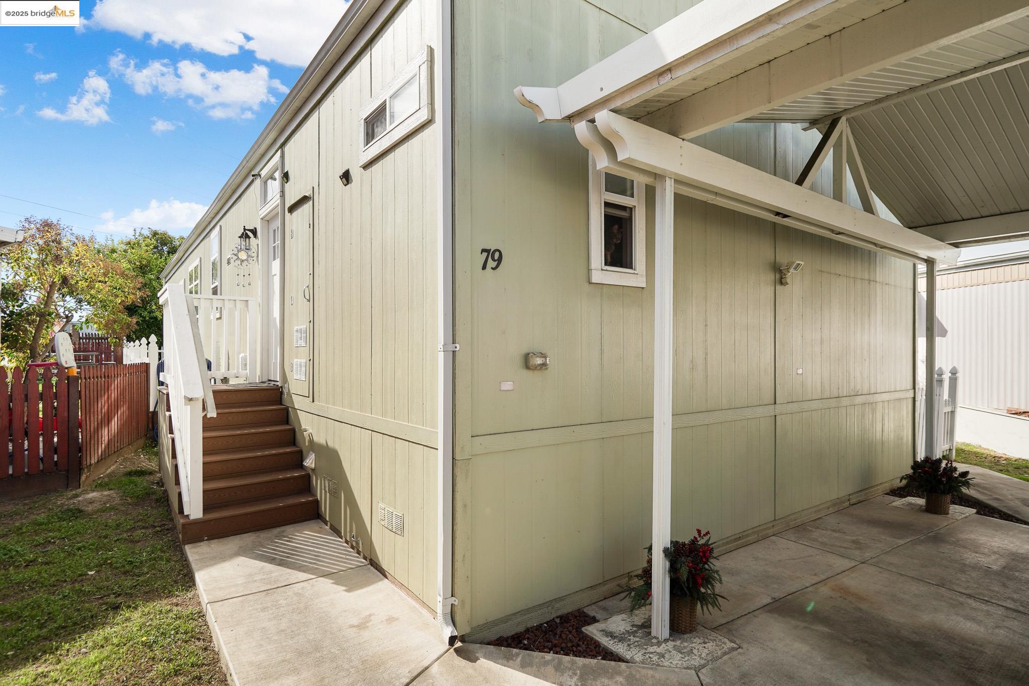 Detail Gallery Image 26 of 39 For 79 Delta Grn, Fremont,  CA 94538 - 4 Beds | 2 Baths