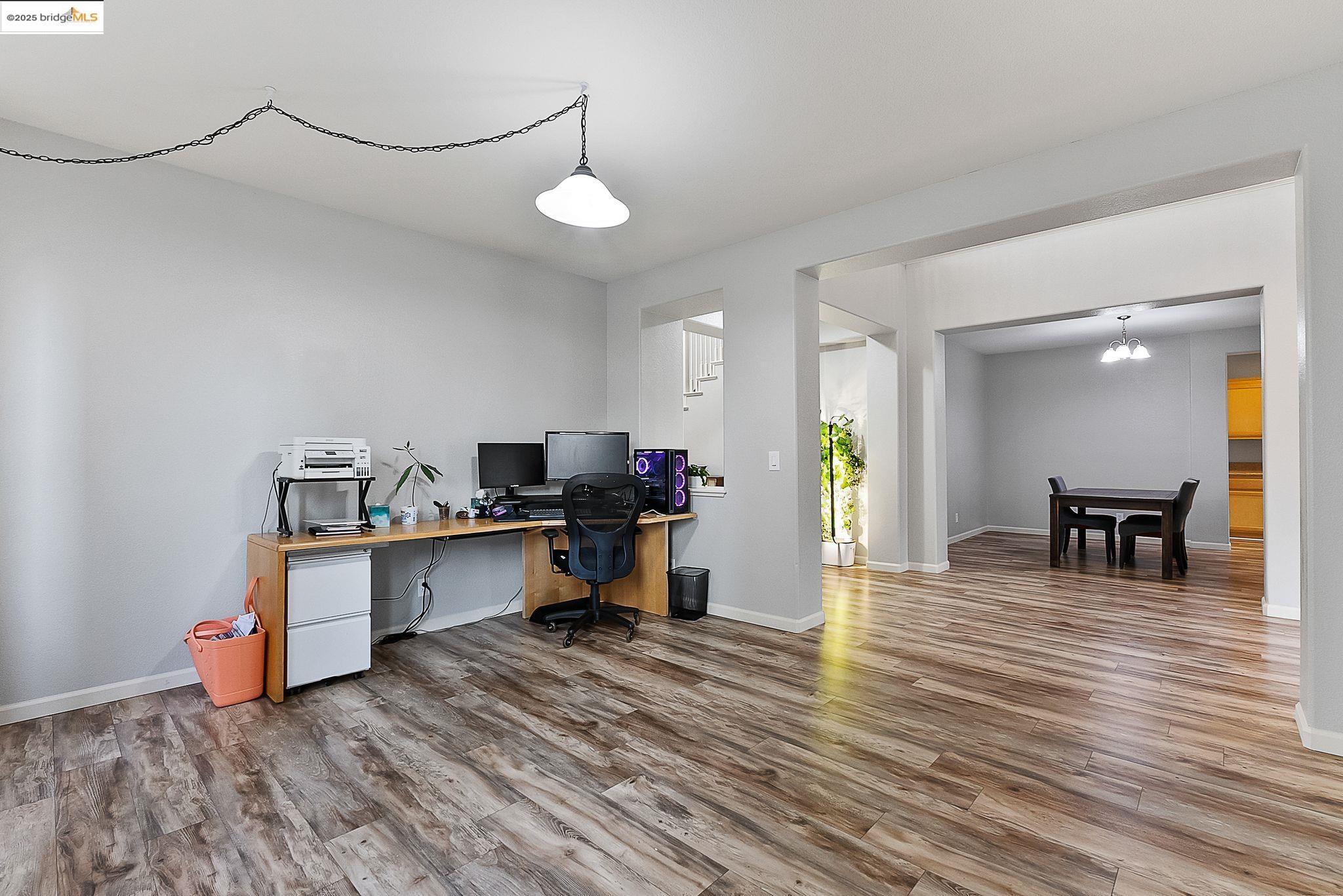 Detail Gallery Image 22 of 60 For 6851 New Melones Cir, Discovery Bay,  CA 94505 - 5 Beds | 4 Baths