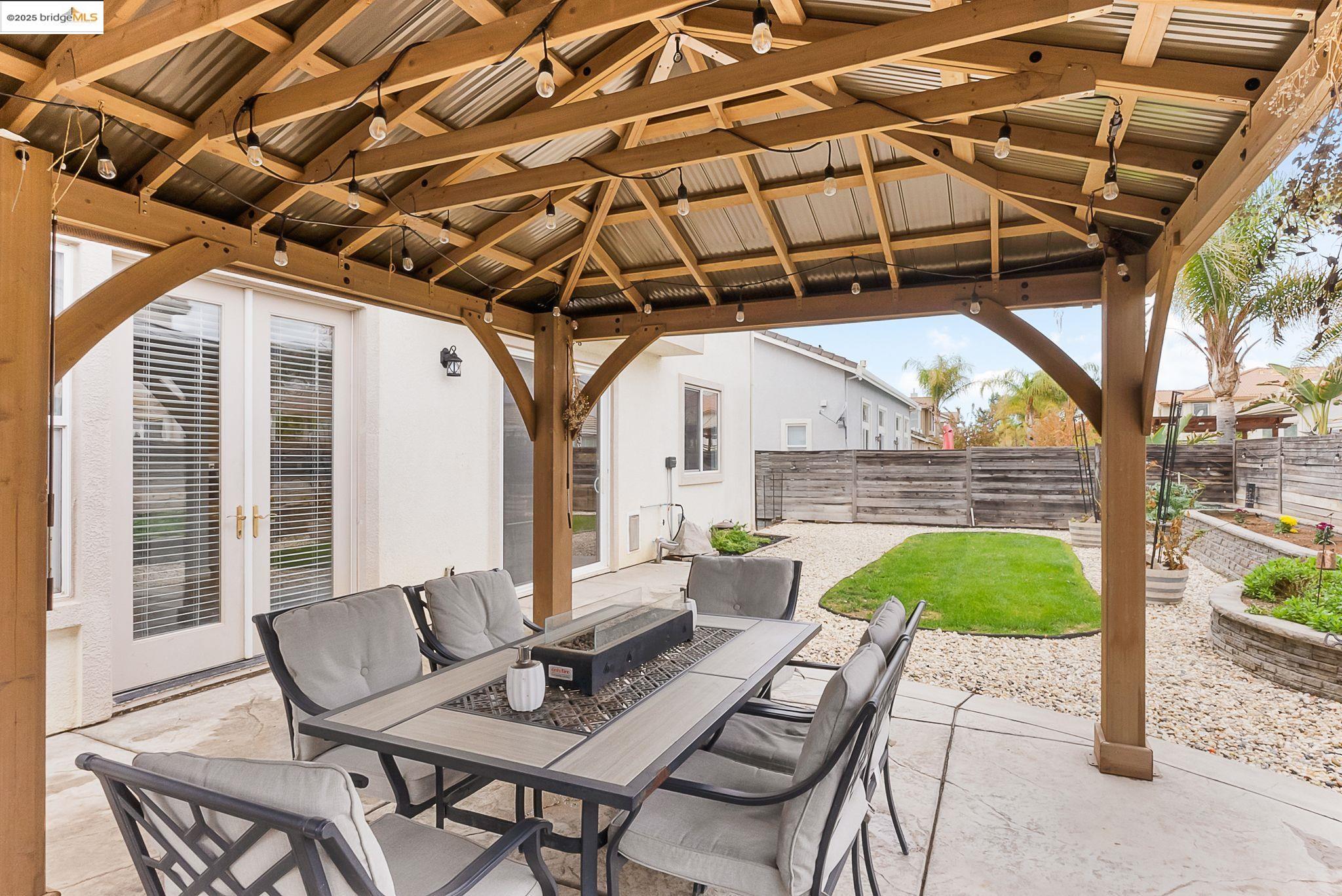 Detail Gallery Image 47 of 60 For 6851 New Melones Cir, Discovery Bay,  CA 94505 - 5 Beds | 4 Baths