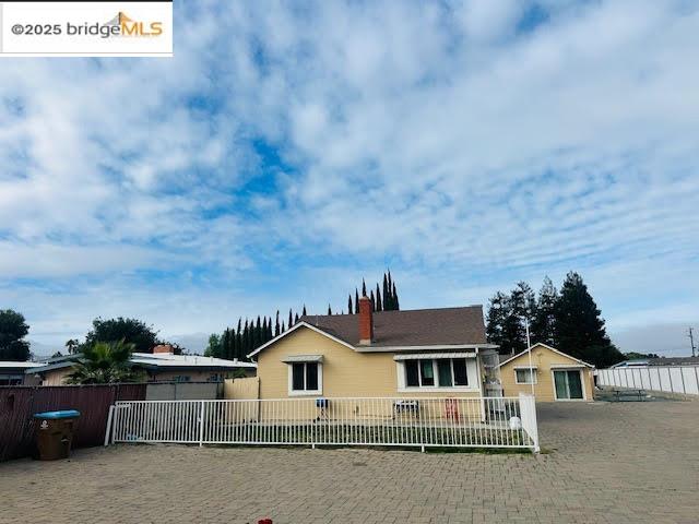 Detail Gallery Image 4 of 19 For 2024 Hillcrest Ave, Antioch,  CA 94509 - – Beds | – Baths