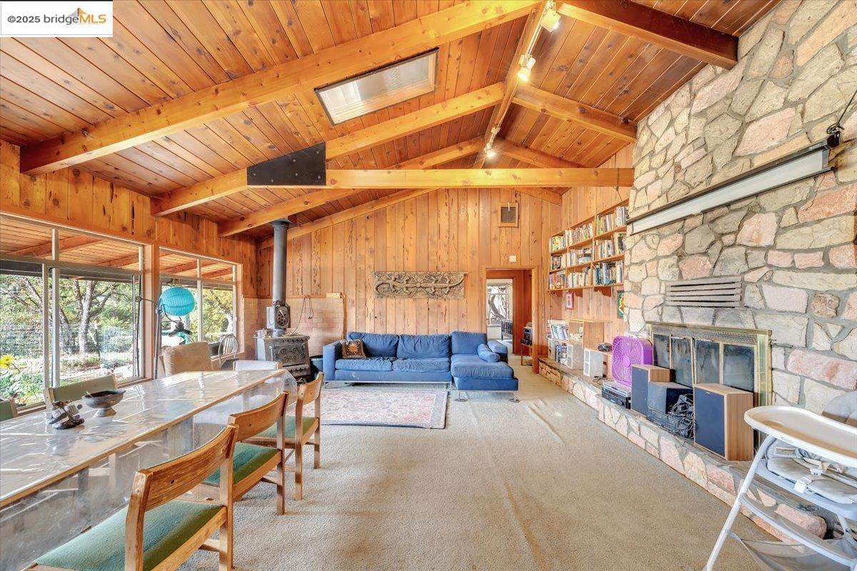 Detail Gallery Image 7 of 60 For 25300 Italian Bar Rd, Columbia,  CA 95310 - 5 Beds | 2 Baths